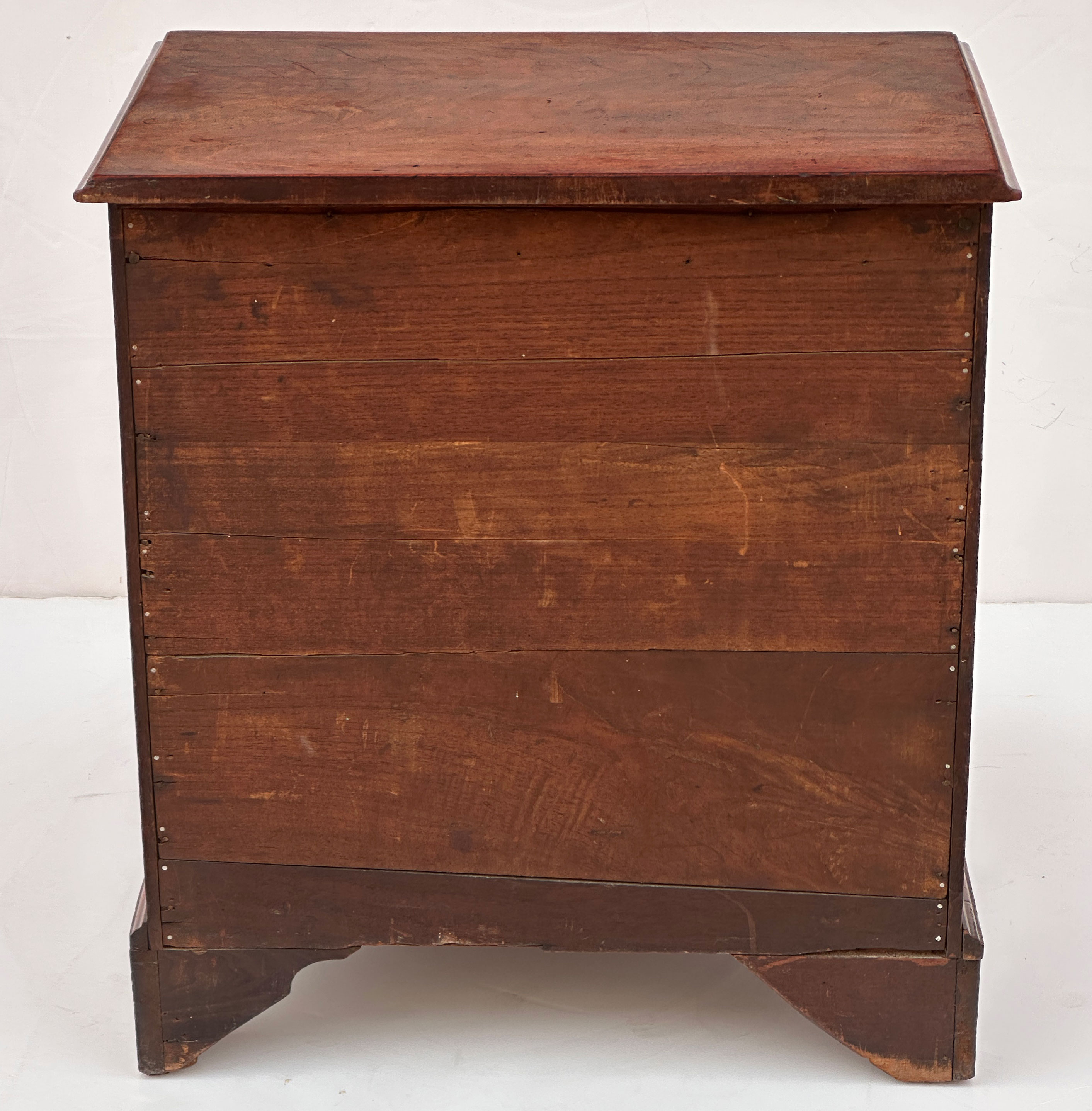 ff652_bachelors_chest_8