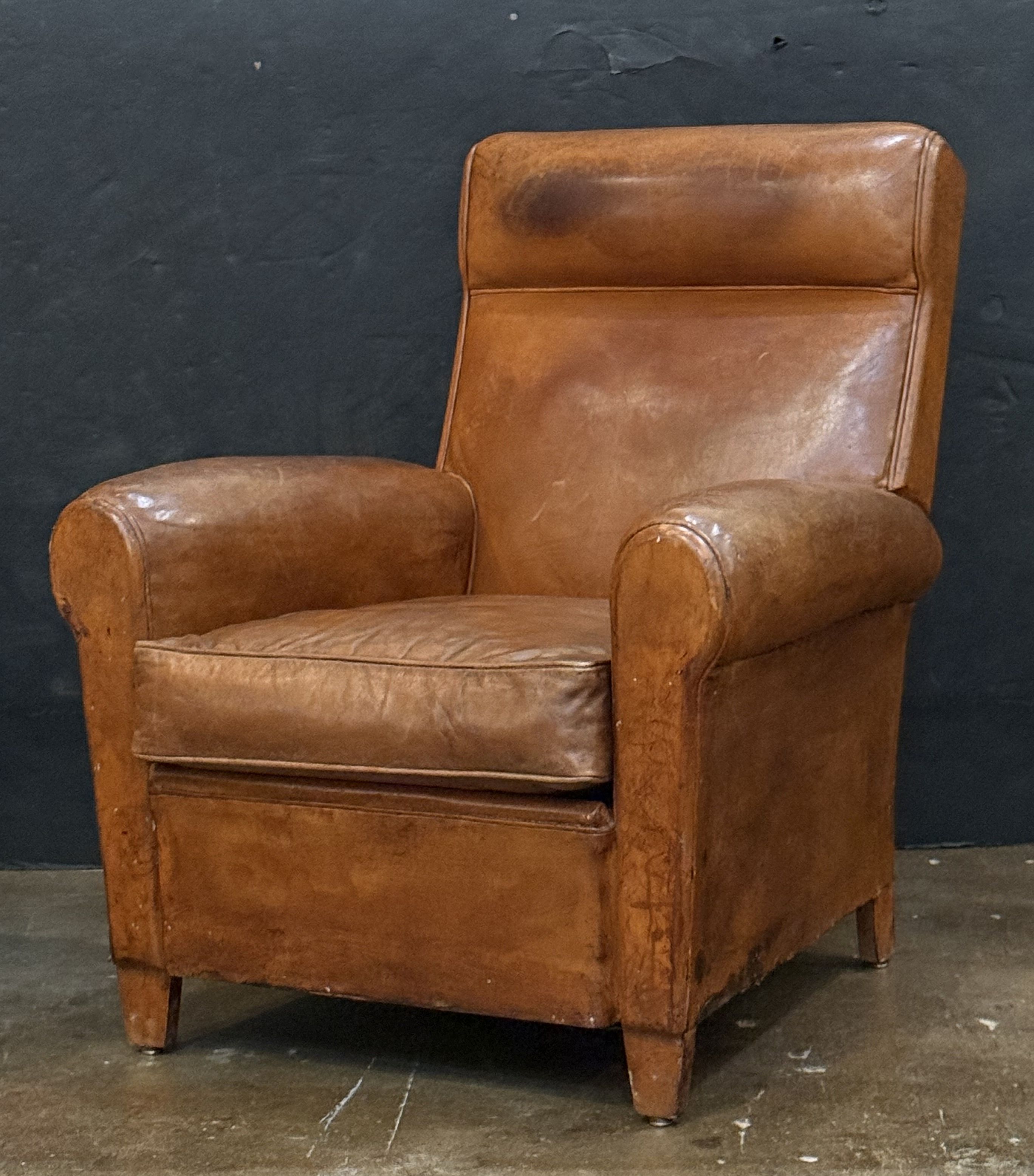 gg003_a_pair_of_leather_club_chairs_1_copy