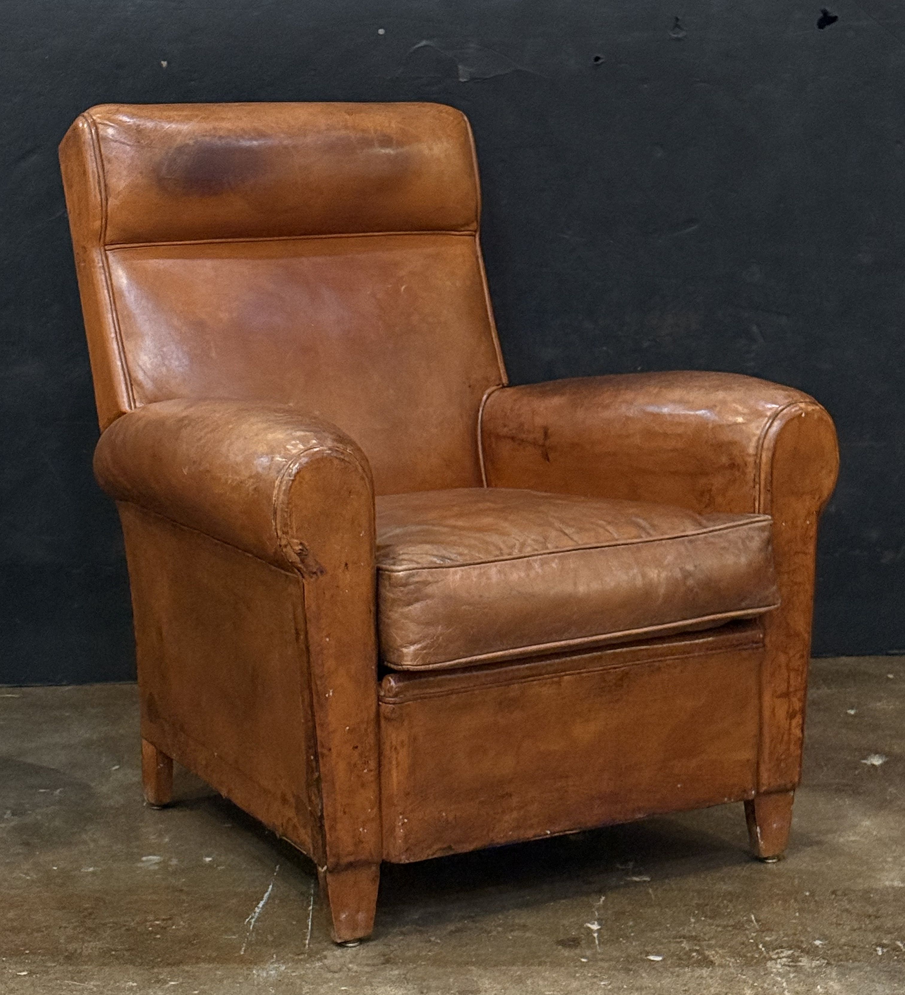 gg003_a_pair_of_leather_club_chairs_7_copy