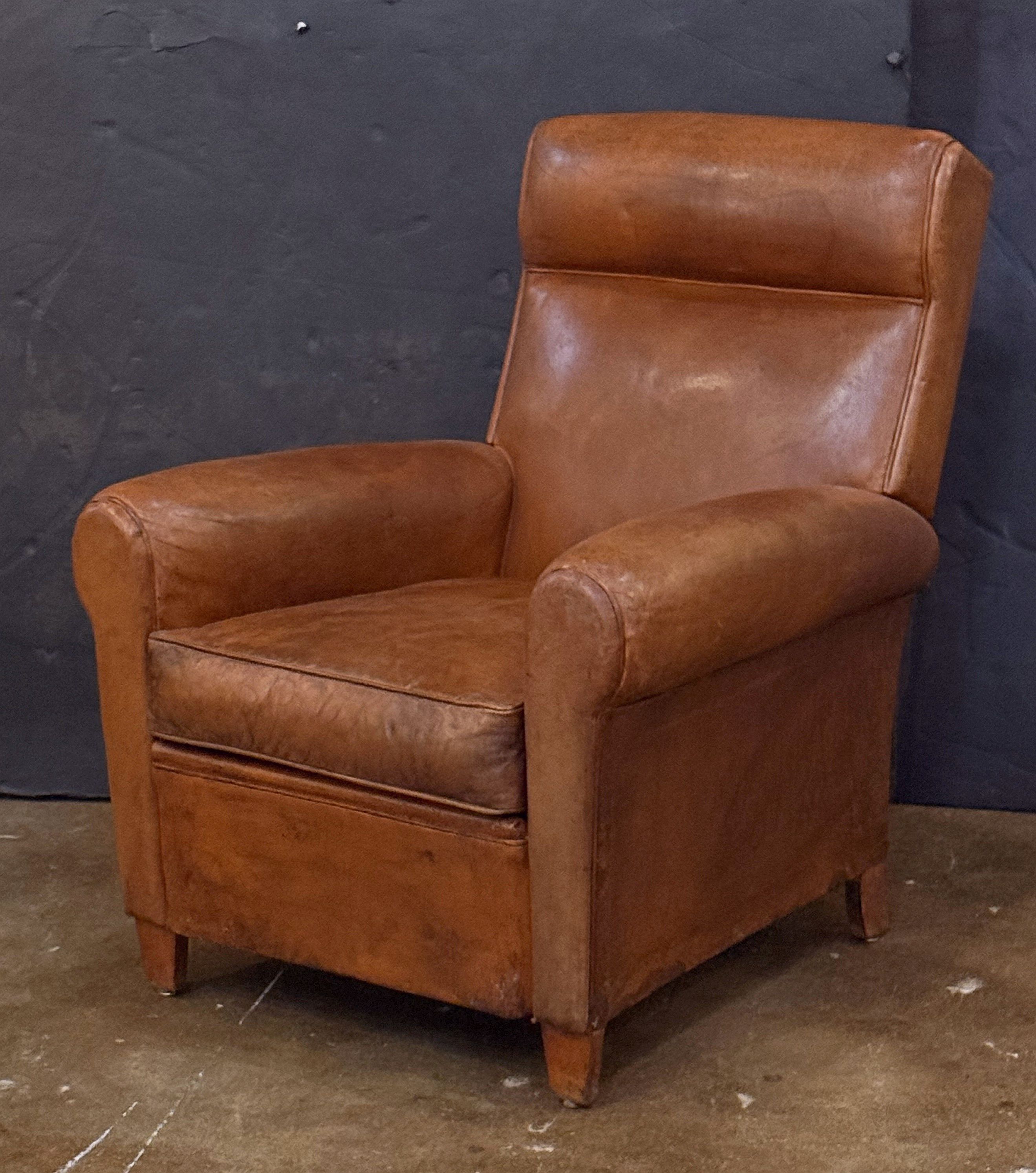 gg003_b_pair_of_leather_club_chairs_41_copy