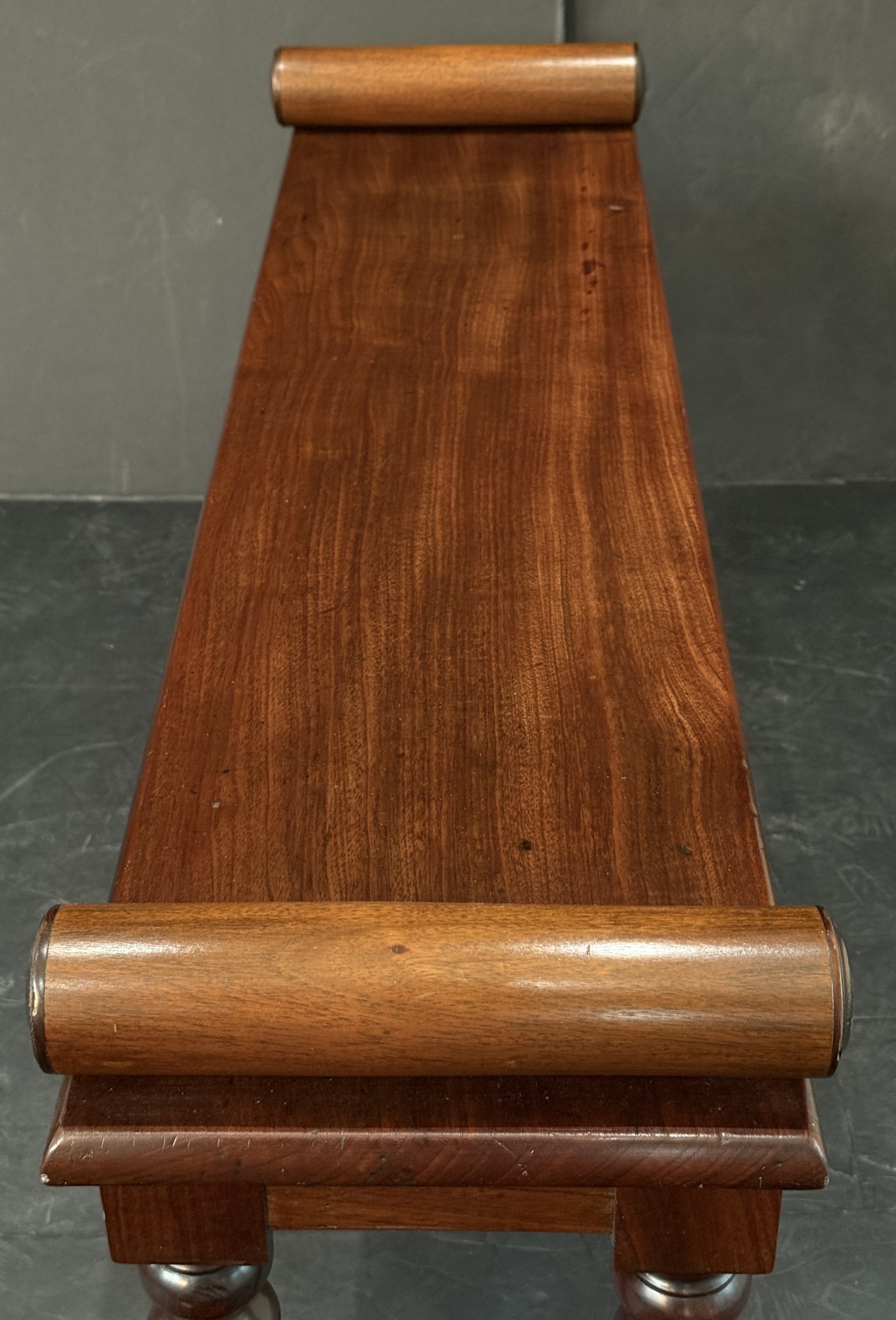 gg009_mahogany_hall_bench_16_copy