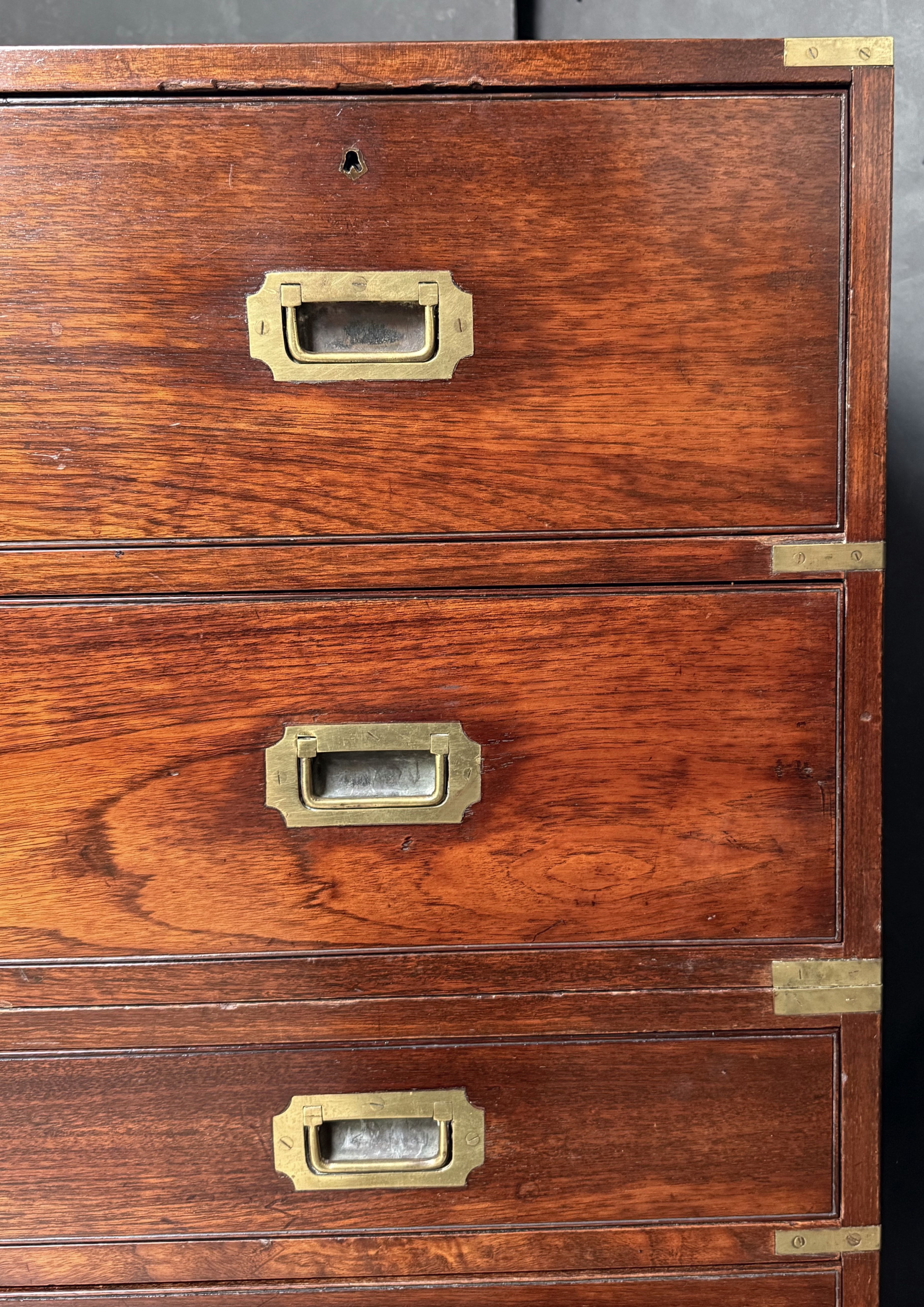 gg120_military_brass_band_campaign_chest_16_copy