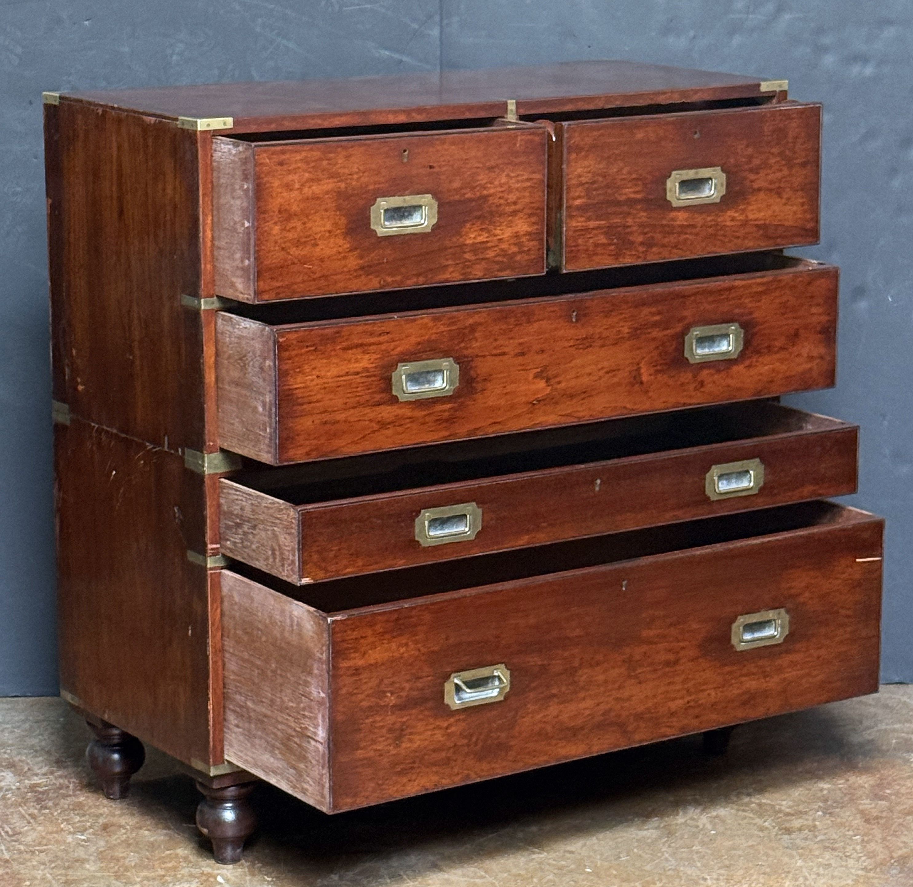 gg120_military_brass_band_campaign_chest_9_copy