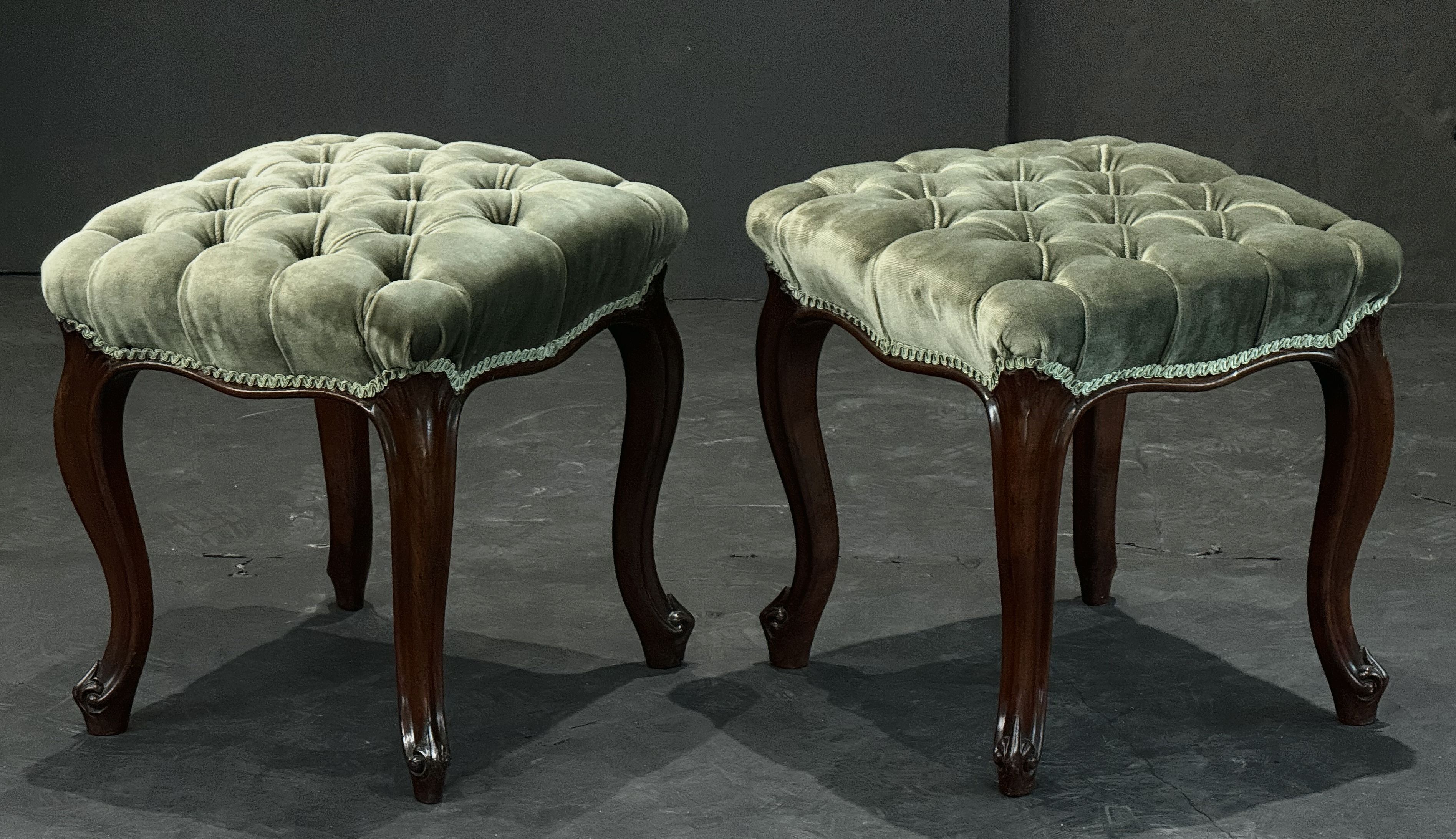 gg182_upholstered_stool_37_copy