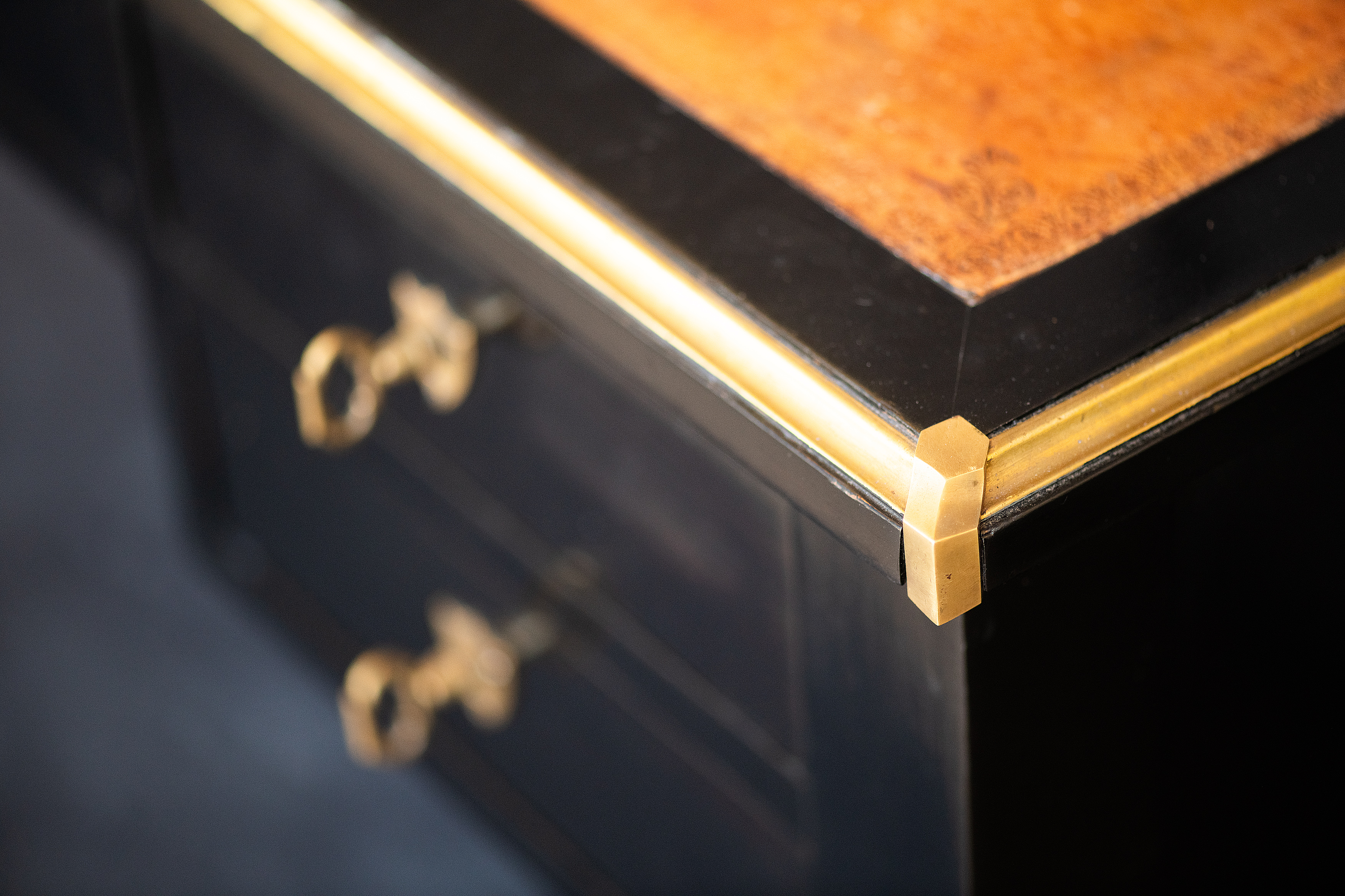 gg225_black_french_writing_table_007