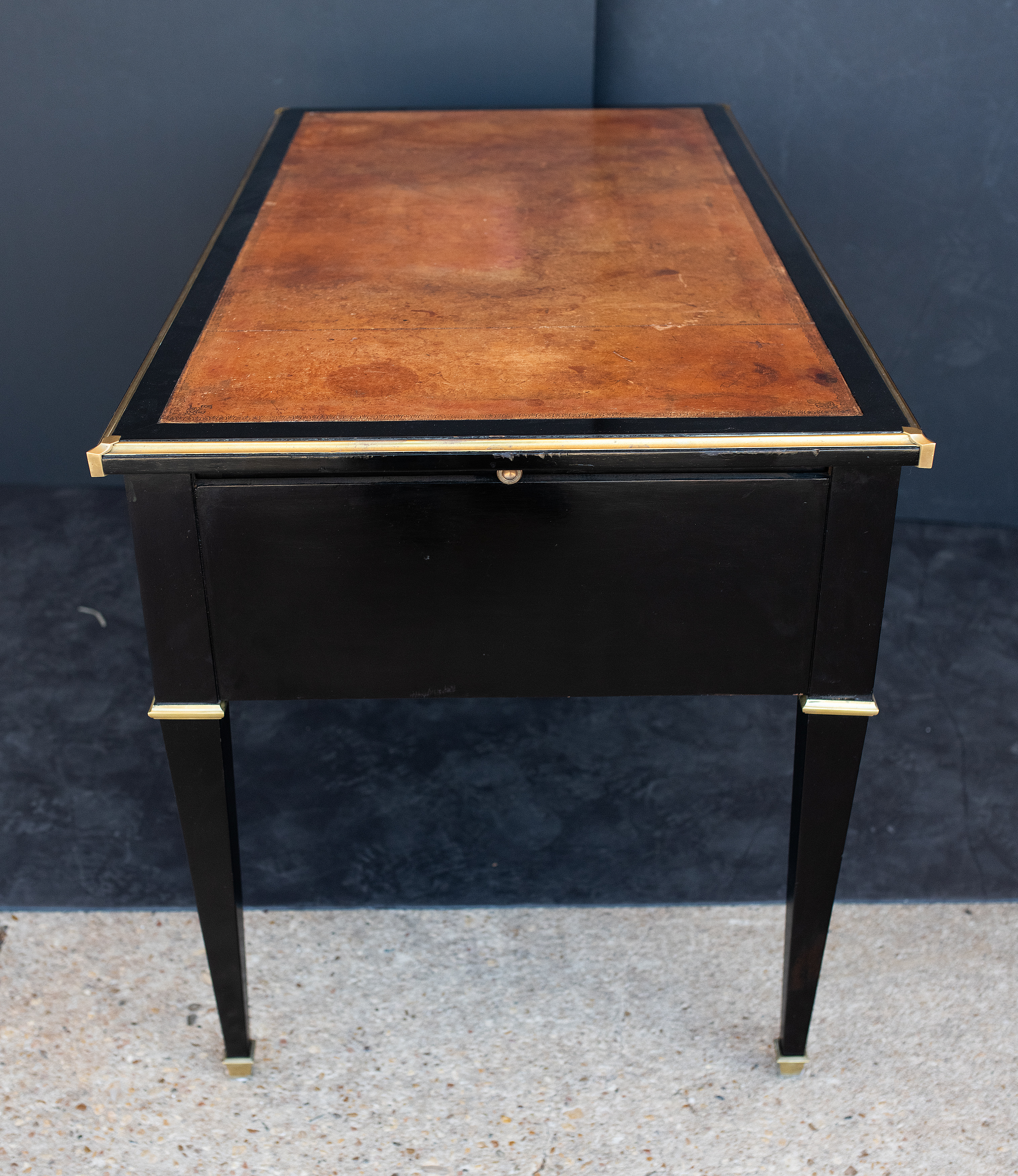 gg225_black_french_writing_table_008