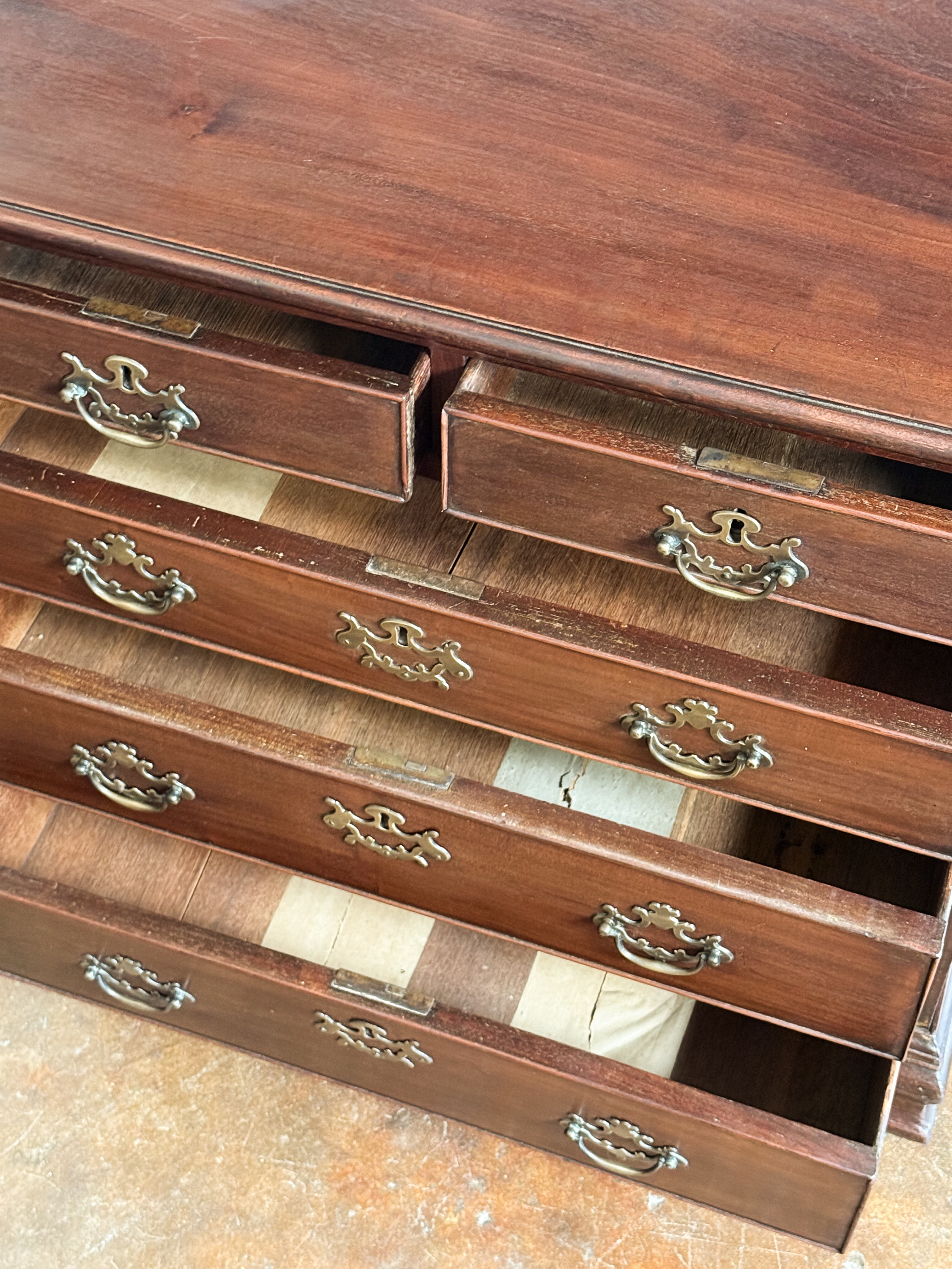 gg245_oak_chest_003_364870400