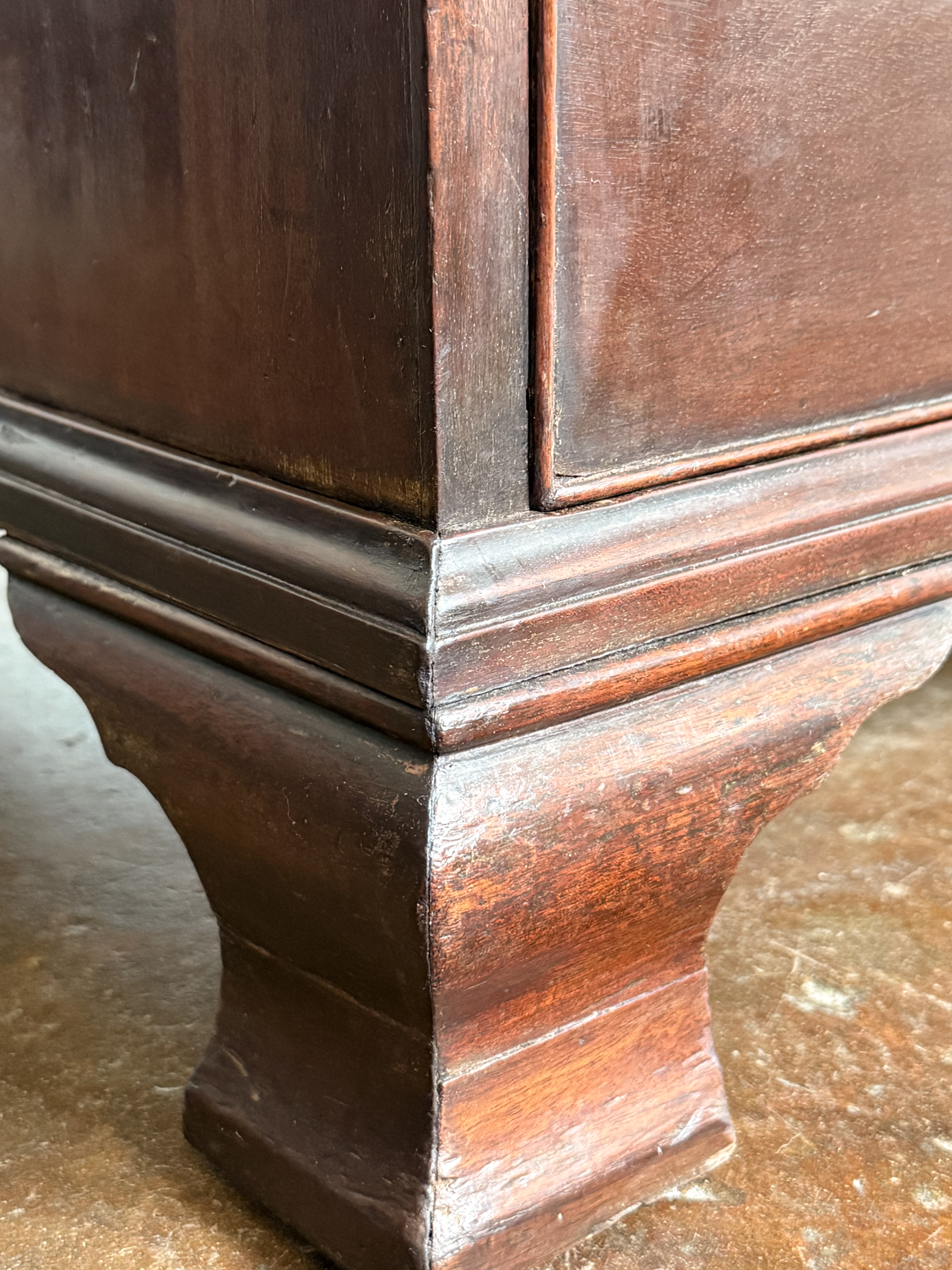 gg245_oak_chest_006_842482121