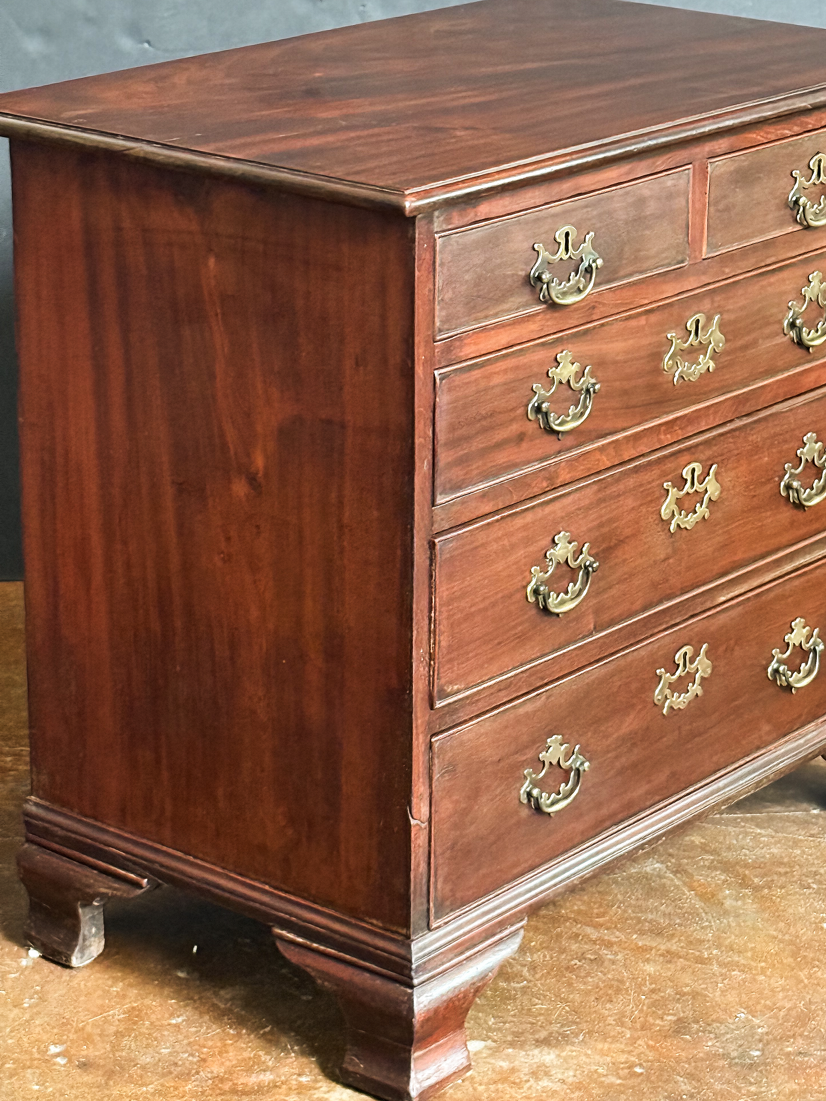 gg245_oak_chest_011_1186011204