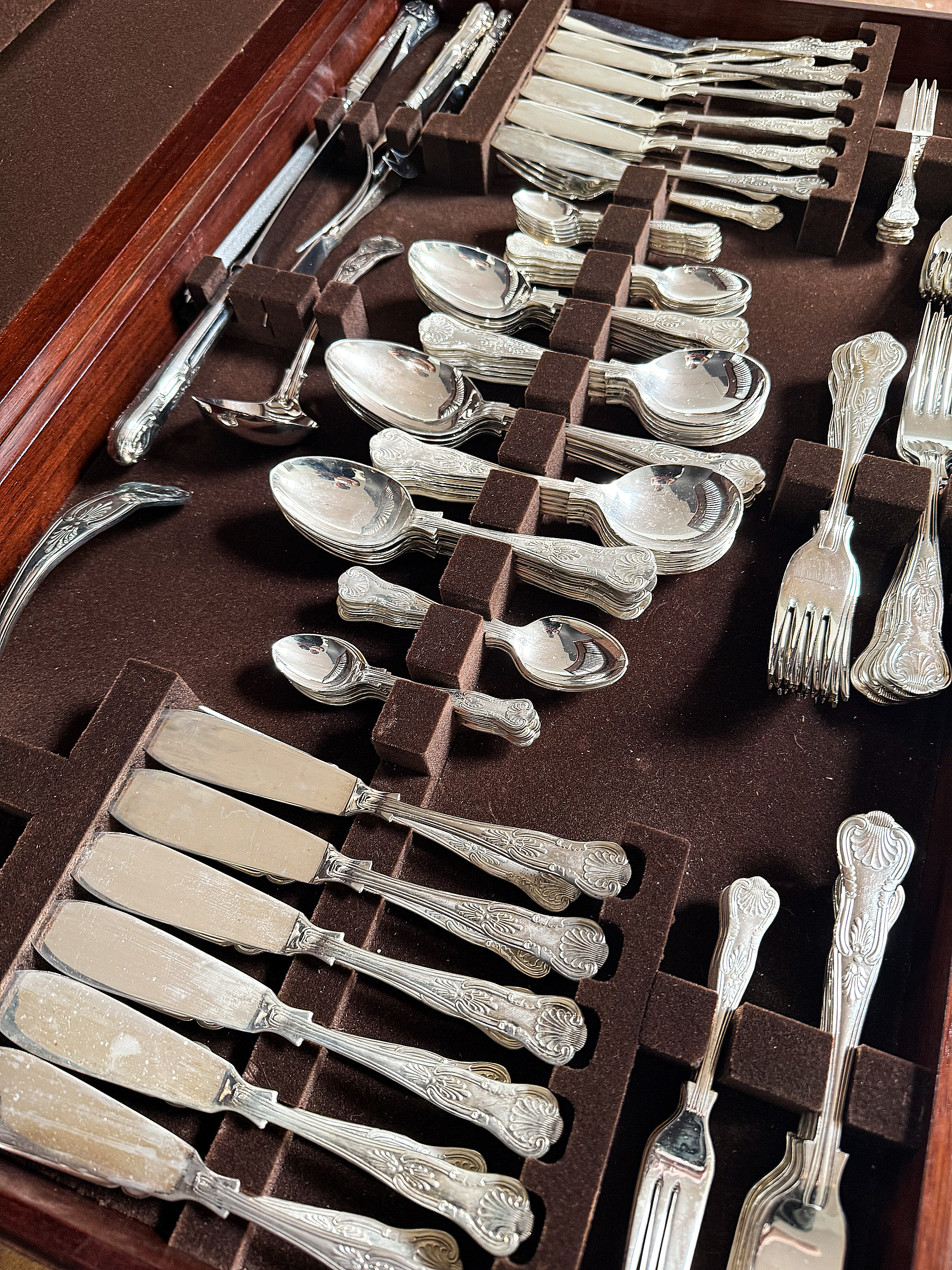 gg247_s_p_canteen_of_cutlery_07