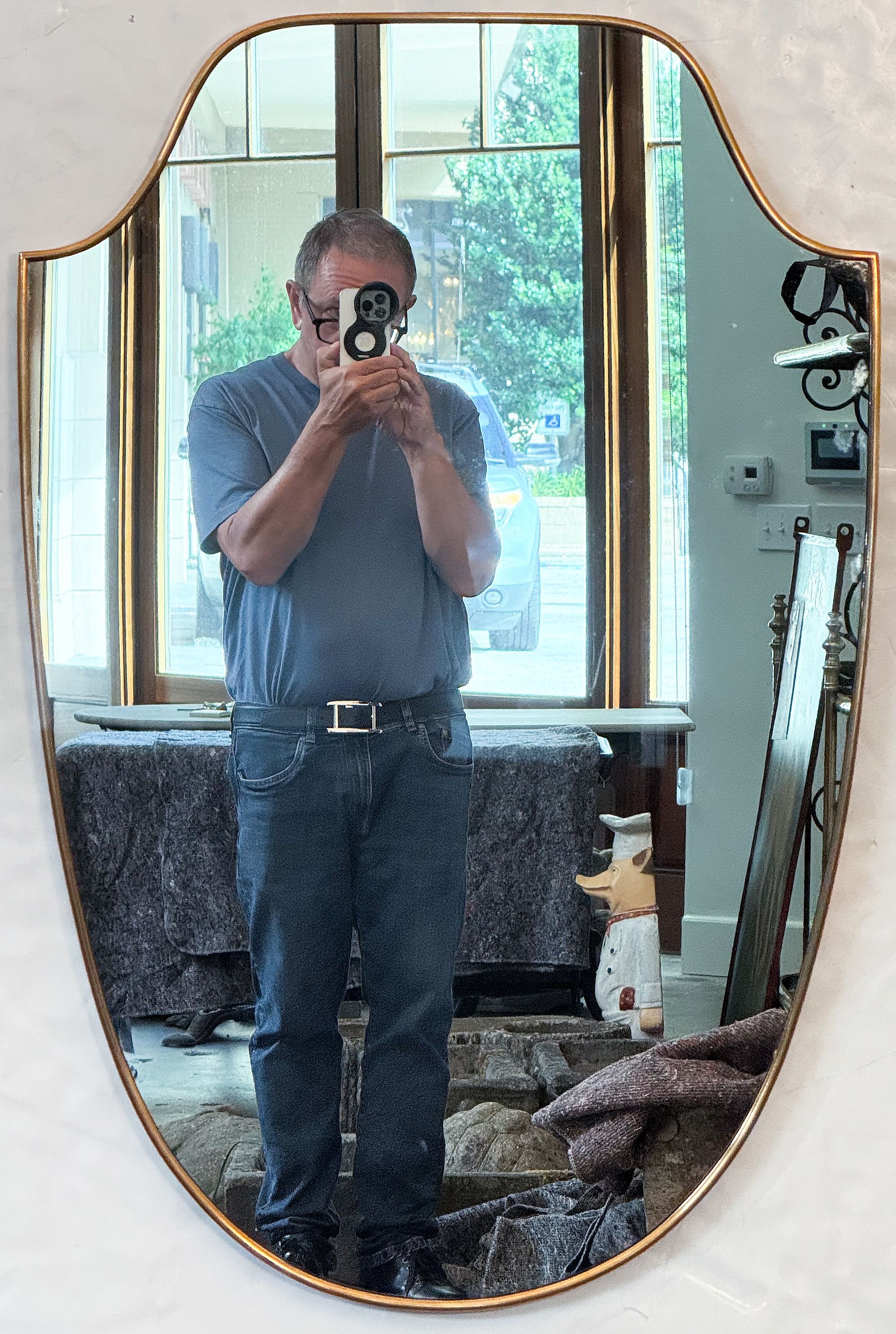 gg250_shield_shaped_wall_mirror_the_one