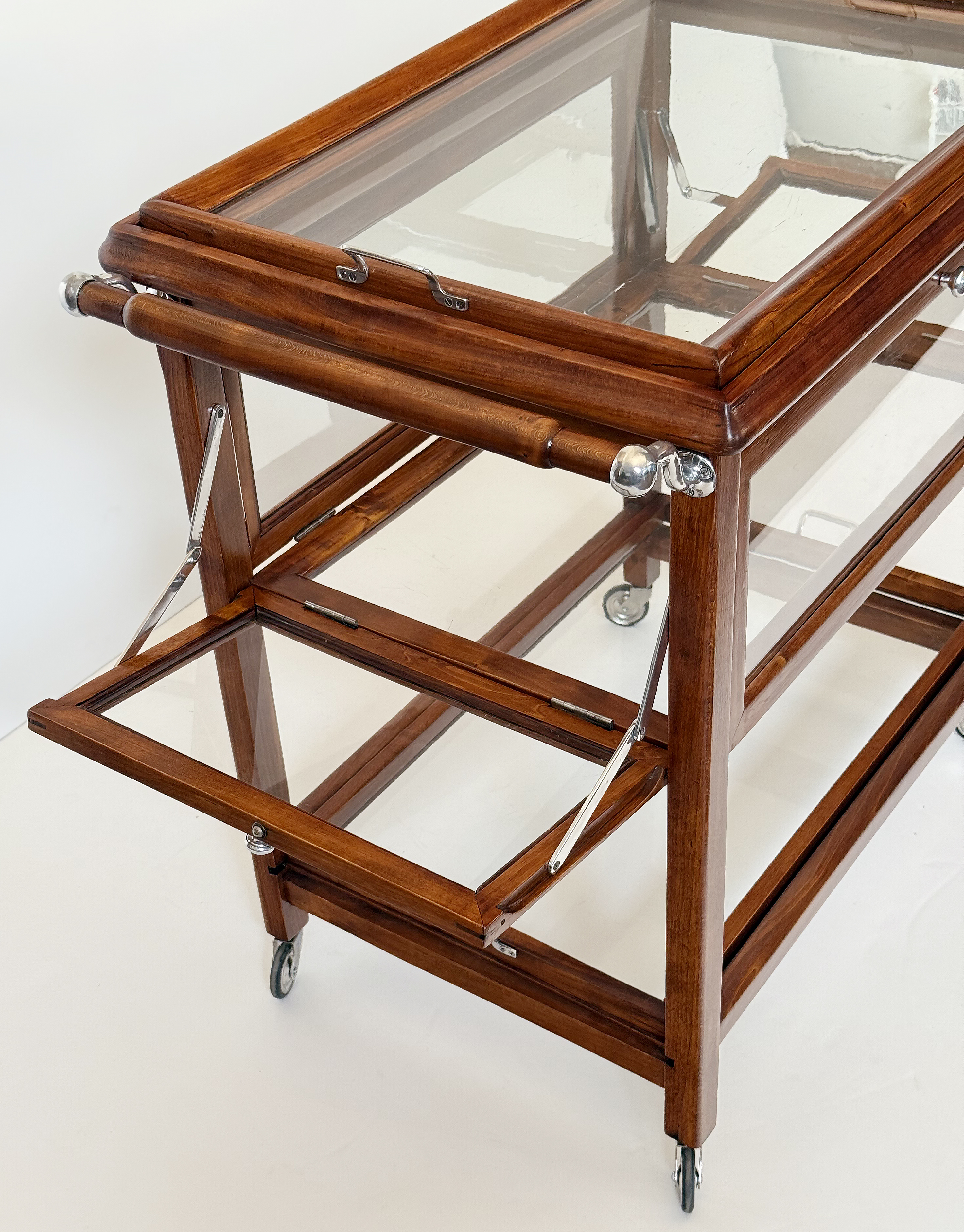 gg251_bar_cart_w_2_removable_trays_16