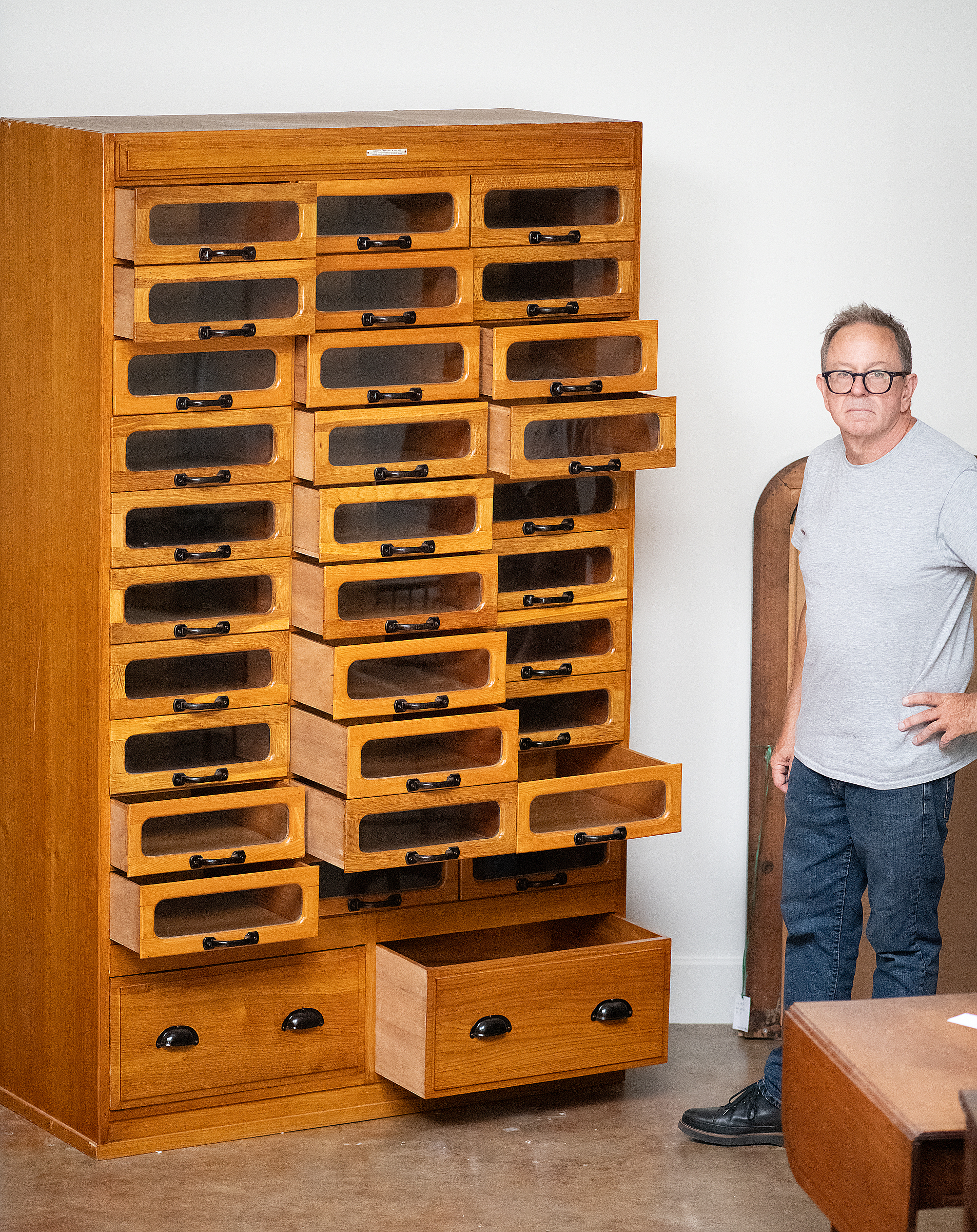 gg253_oak_haberdashery_cabinet_04