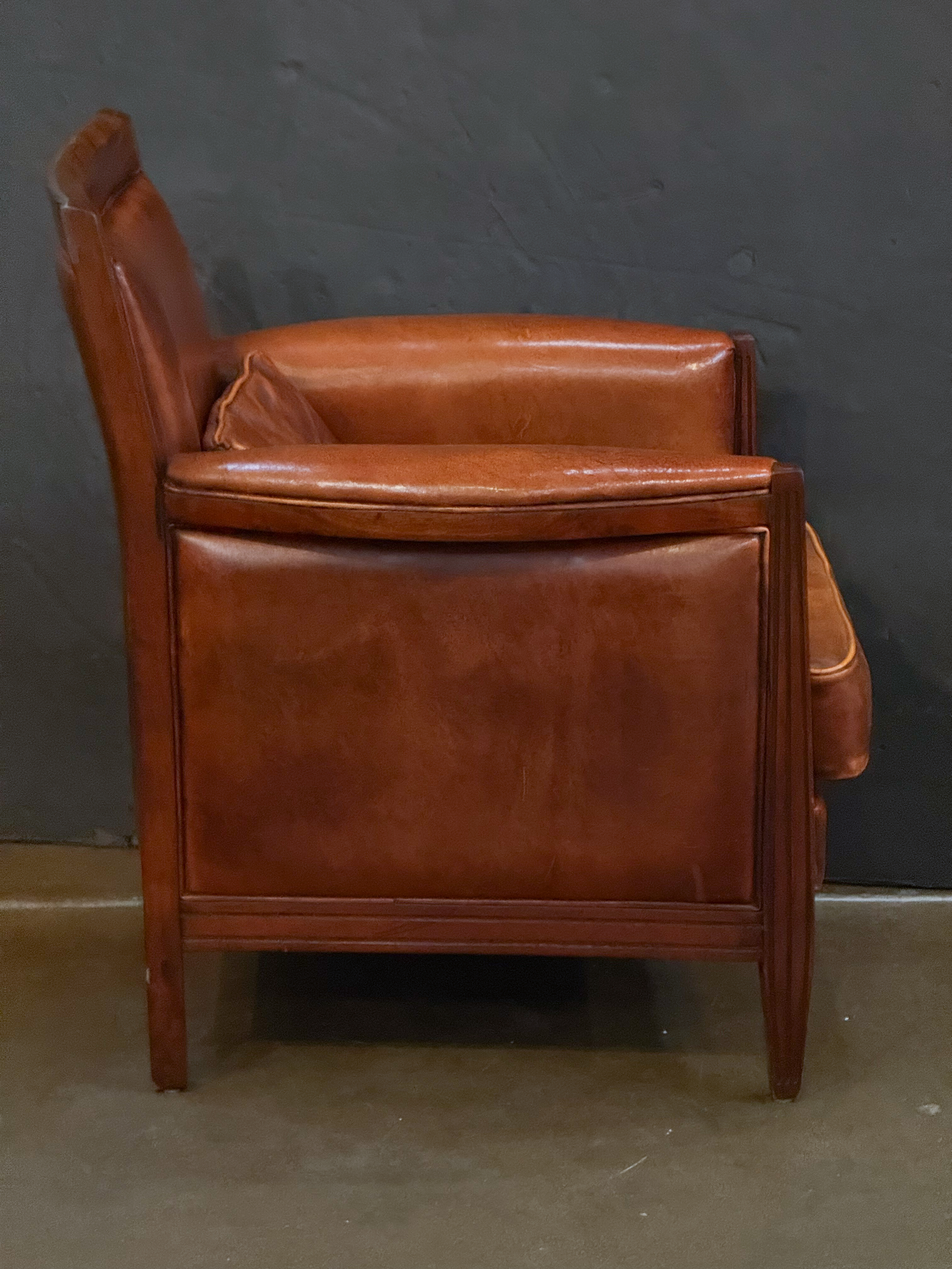 gg254_english_leather_armchair_with_cushion_006