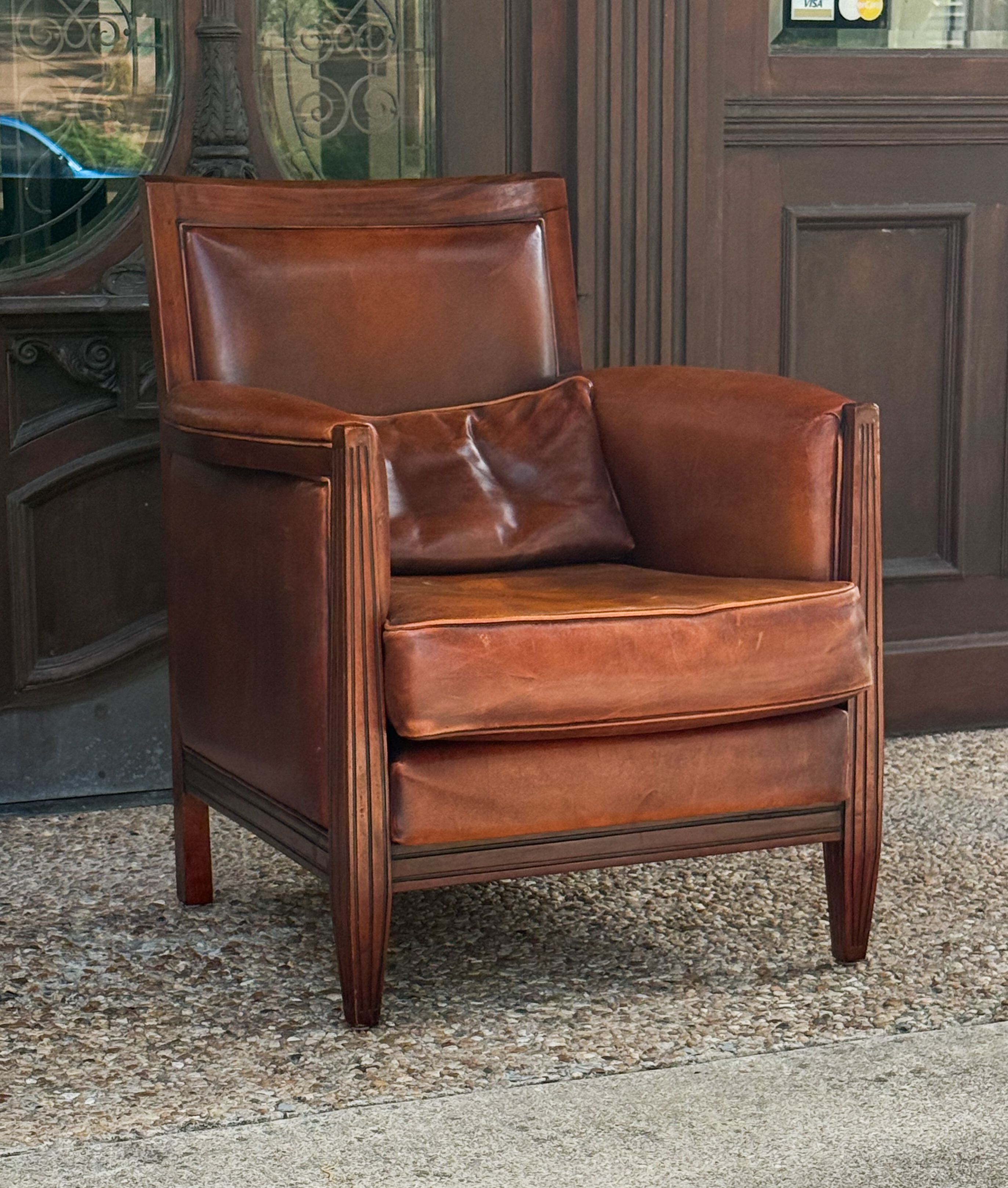 gg254_english_leather_armchair_with_cushion_016