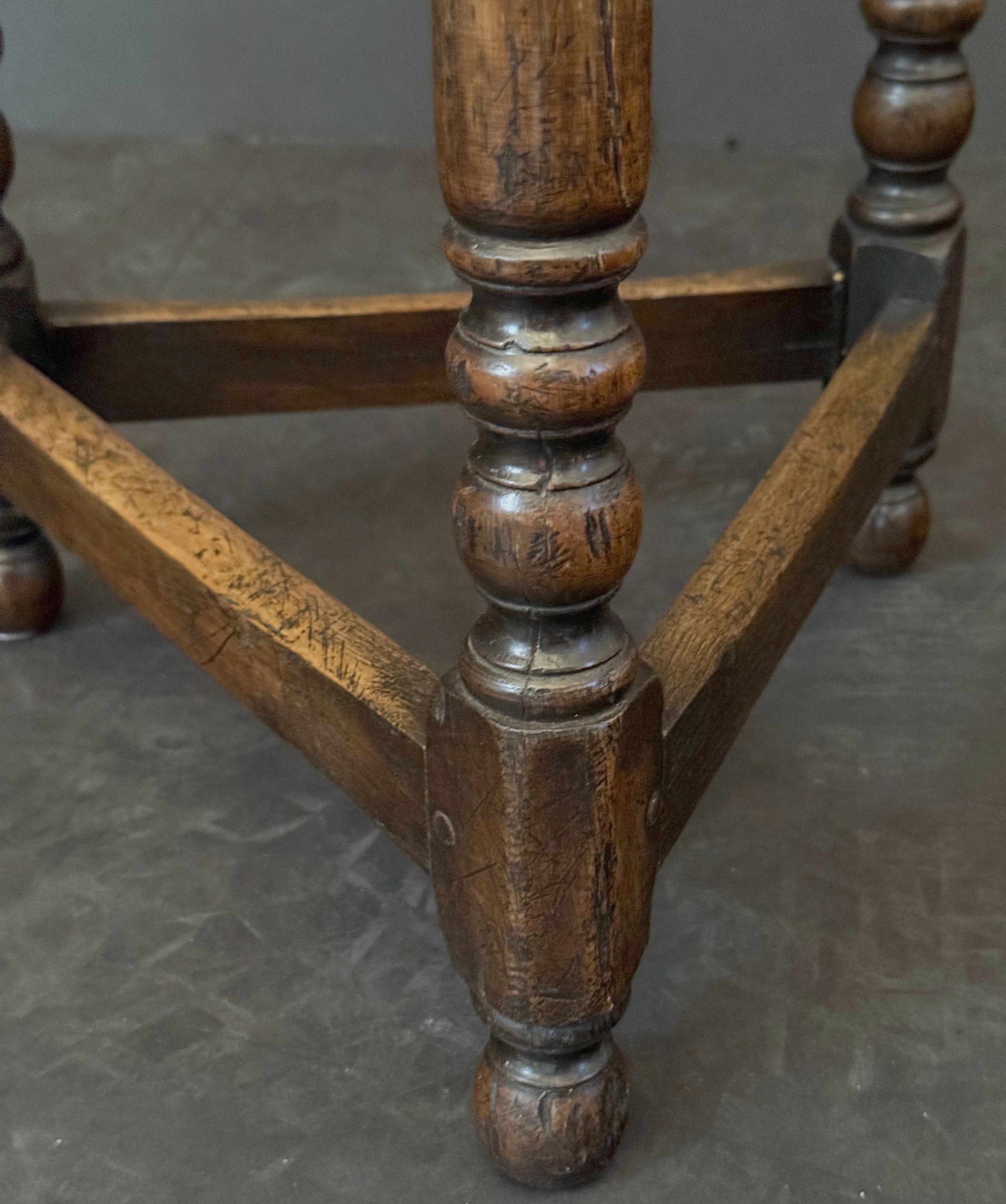 gg260_oak_cricket_table_12_copy