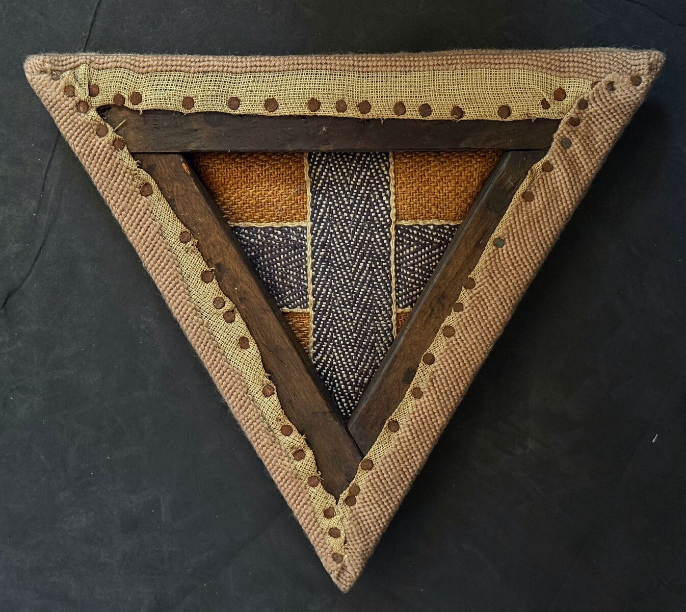 gg265_triangular_stool_20_copy