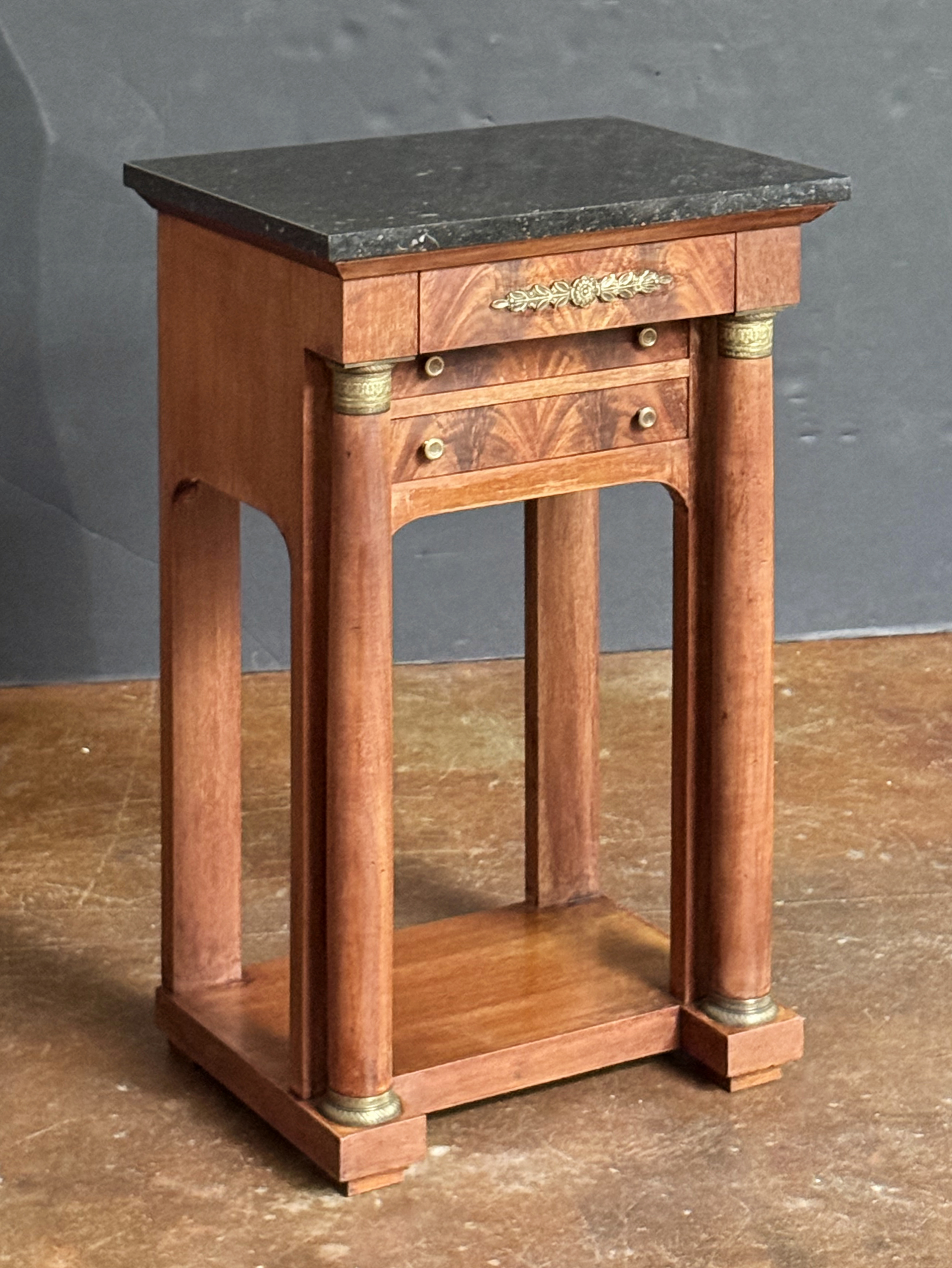 gg306_french_empire_side_table_w_marble_top_1