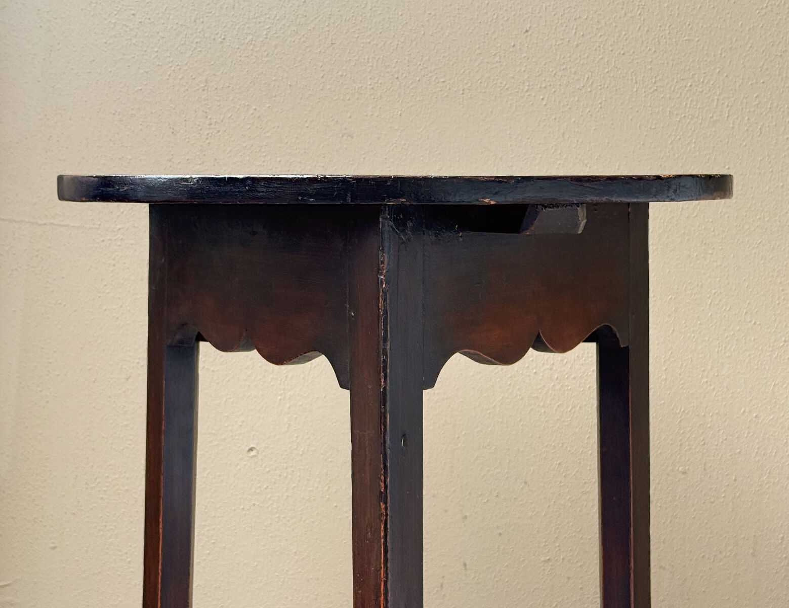 gg560_oak_cricket_table_007