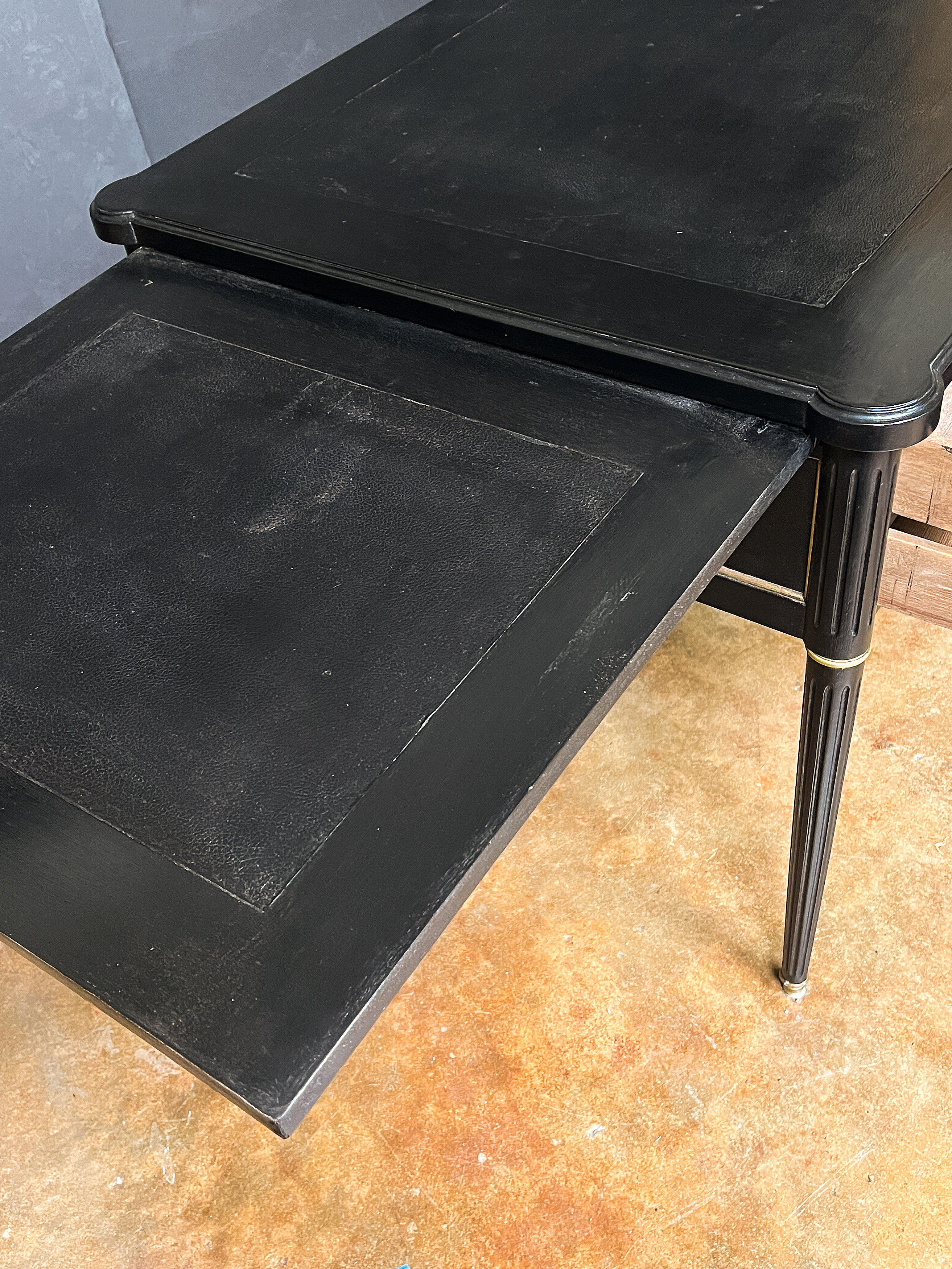 gg565_black_french_writing_table_004