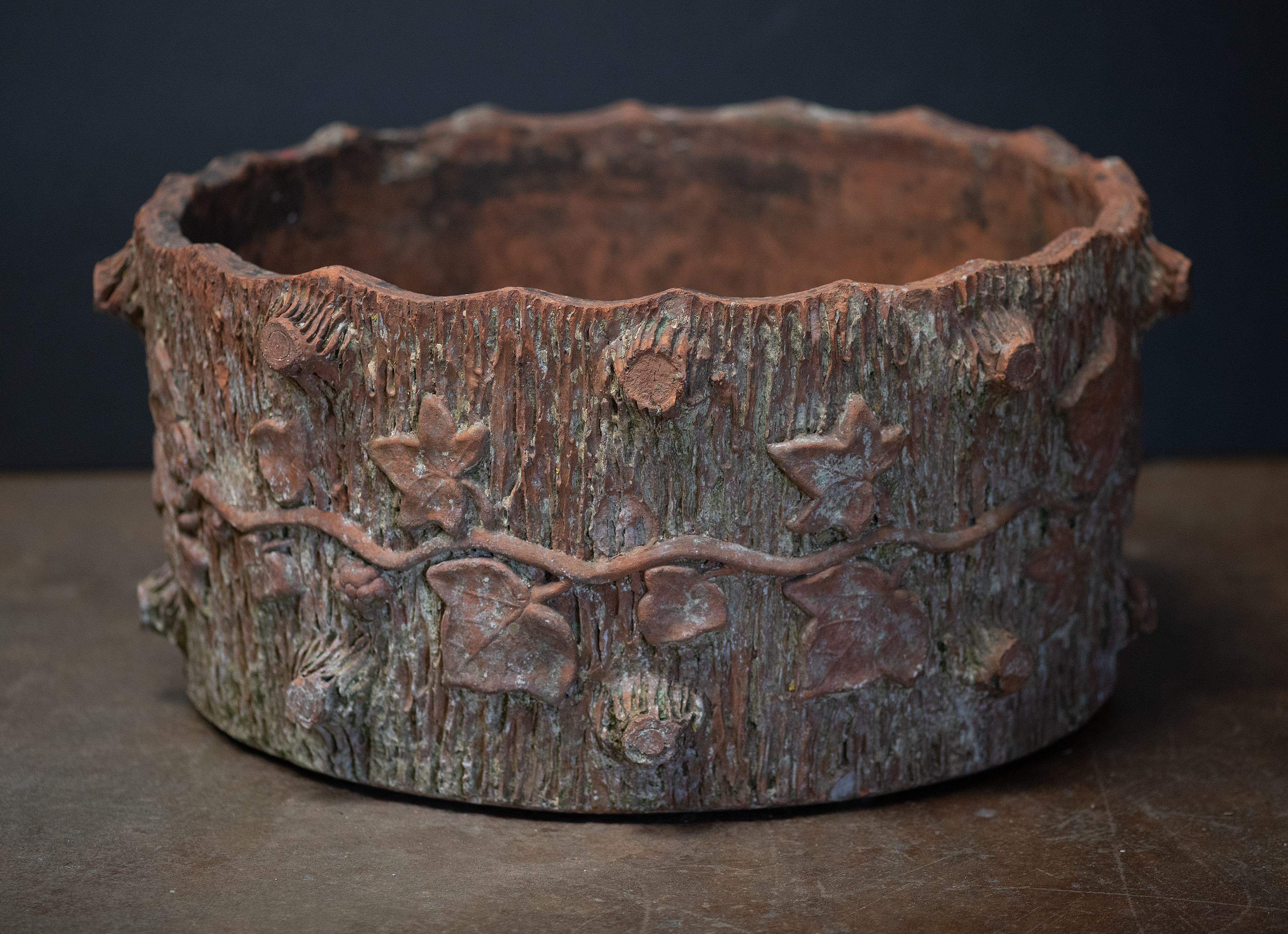 gg631_faux_bois_terra_cotta_planter_002