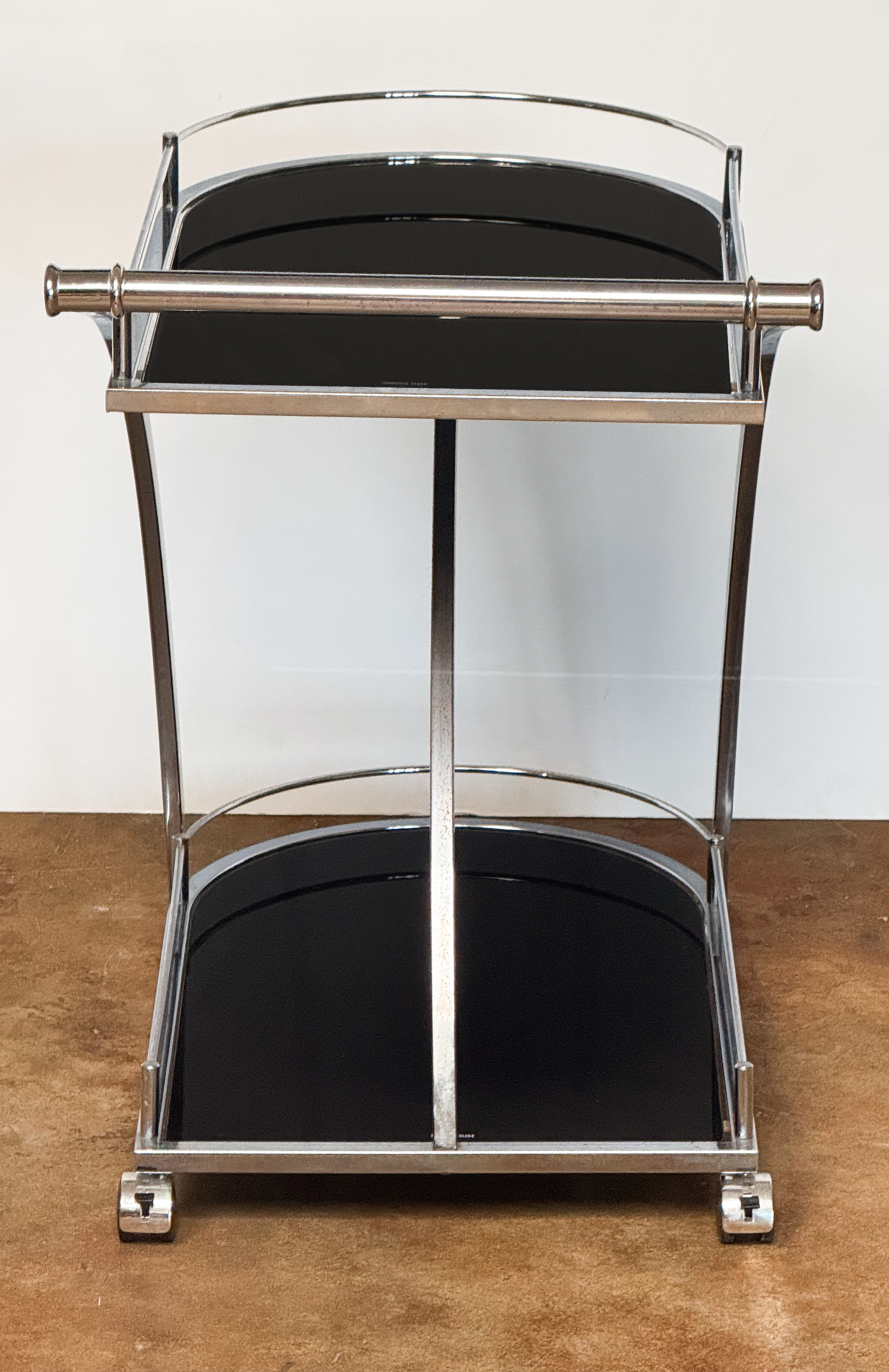 gg680_drinks_trolley_007