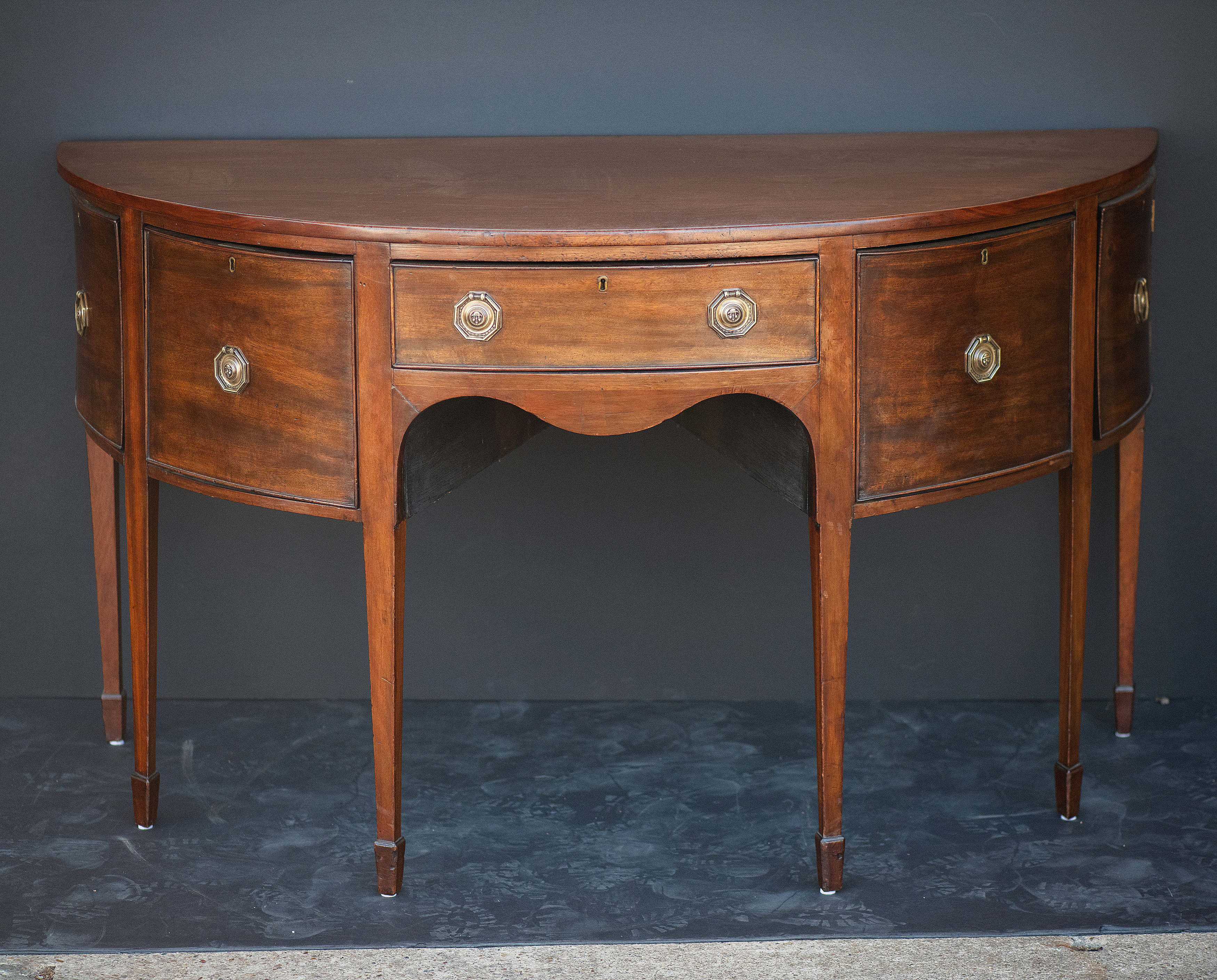 gg700_mahogany_demilune_sideboard_001_l_e_a_d