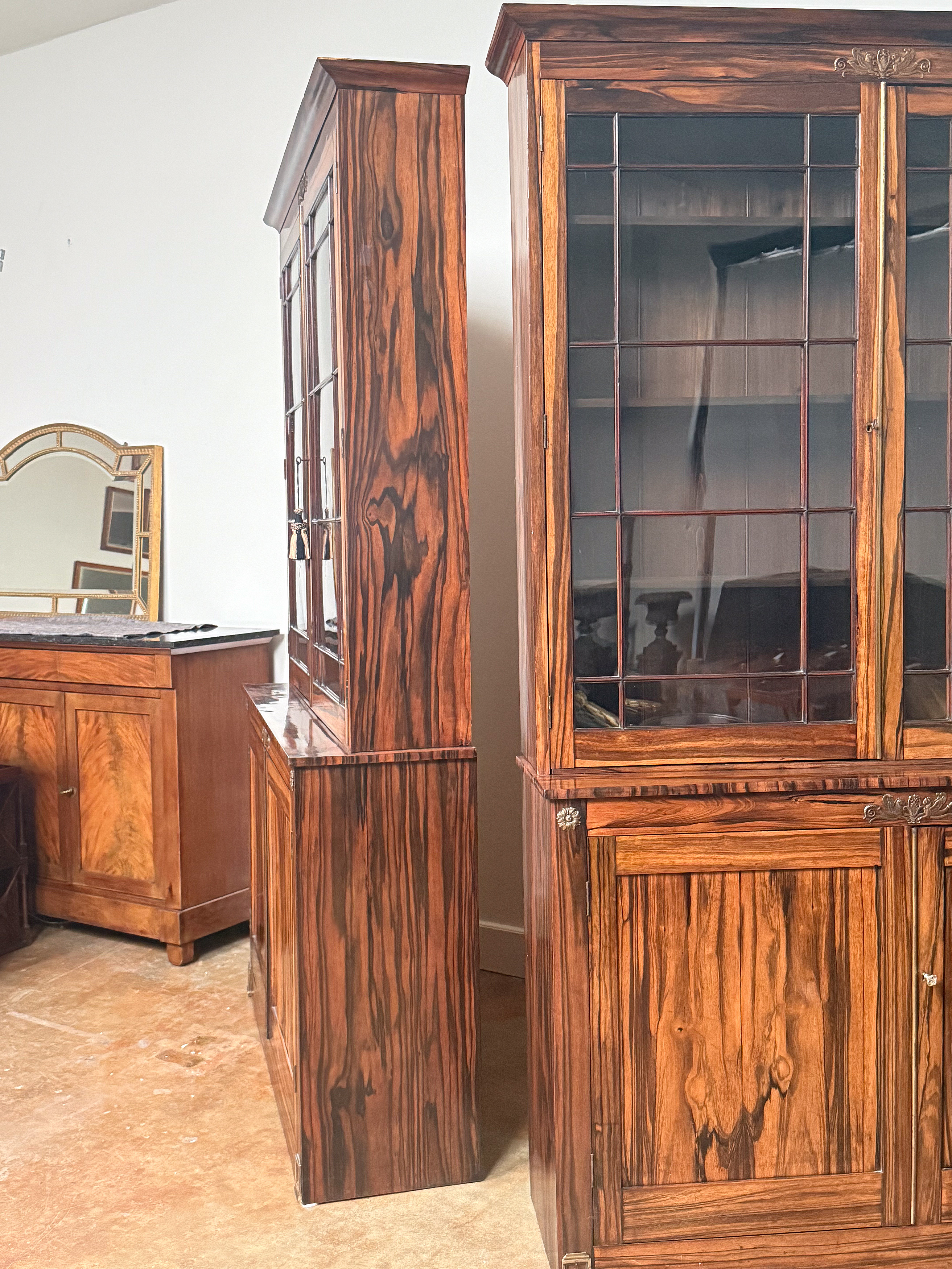 gg908_two-tier_rosewood_english_bookcases_013