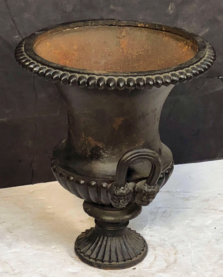 no_cast_iron_urn_190_g__master