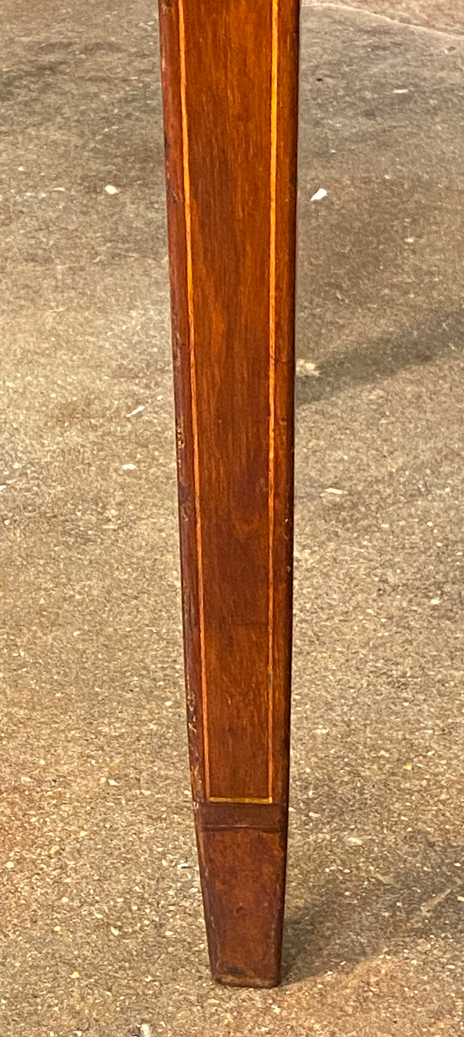 v2334_mahogany_side_table_19
