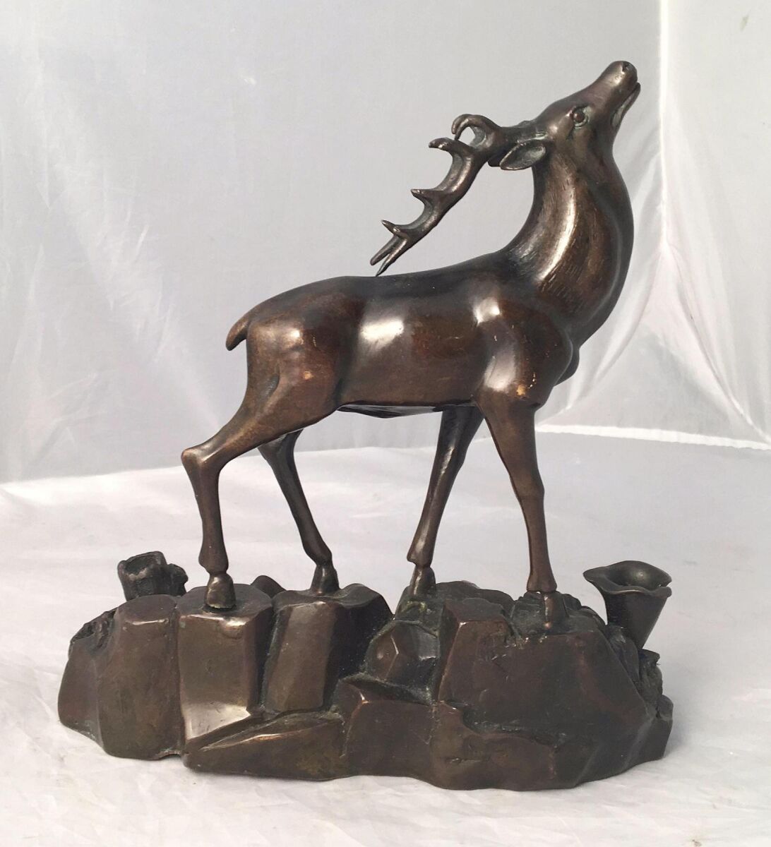 w0039_bronze_deer_39