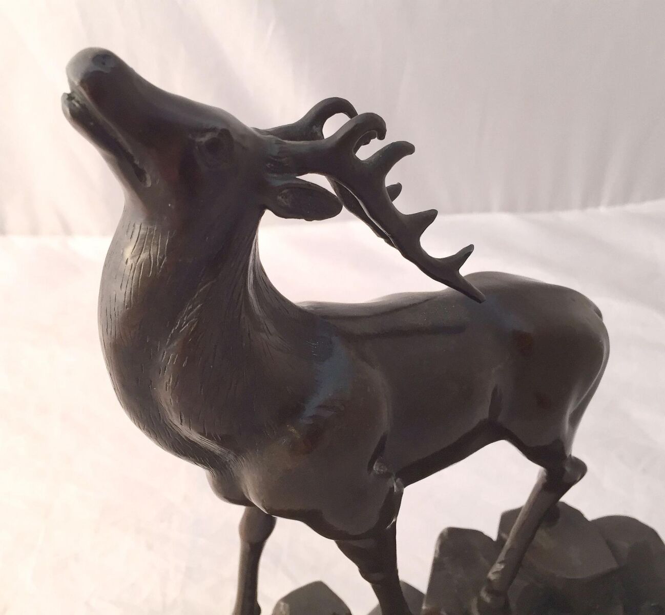 w0039_bronze_deer_64