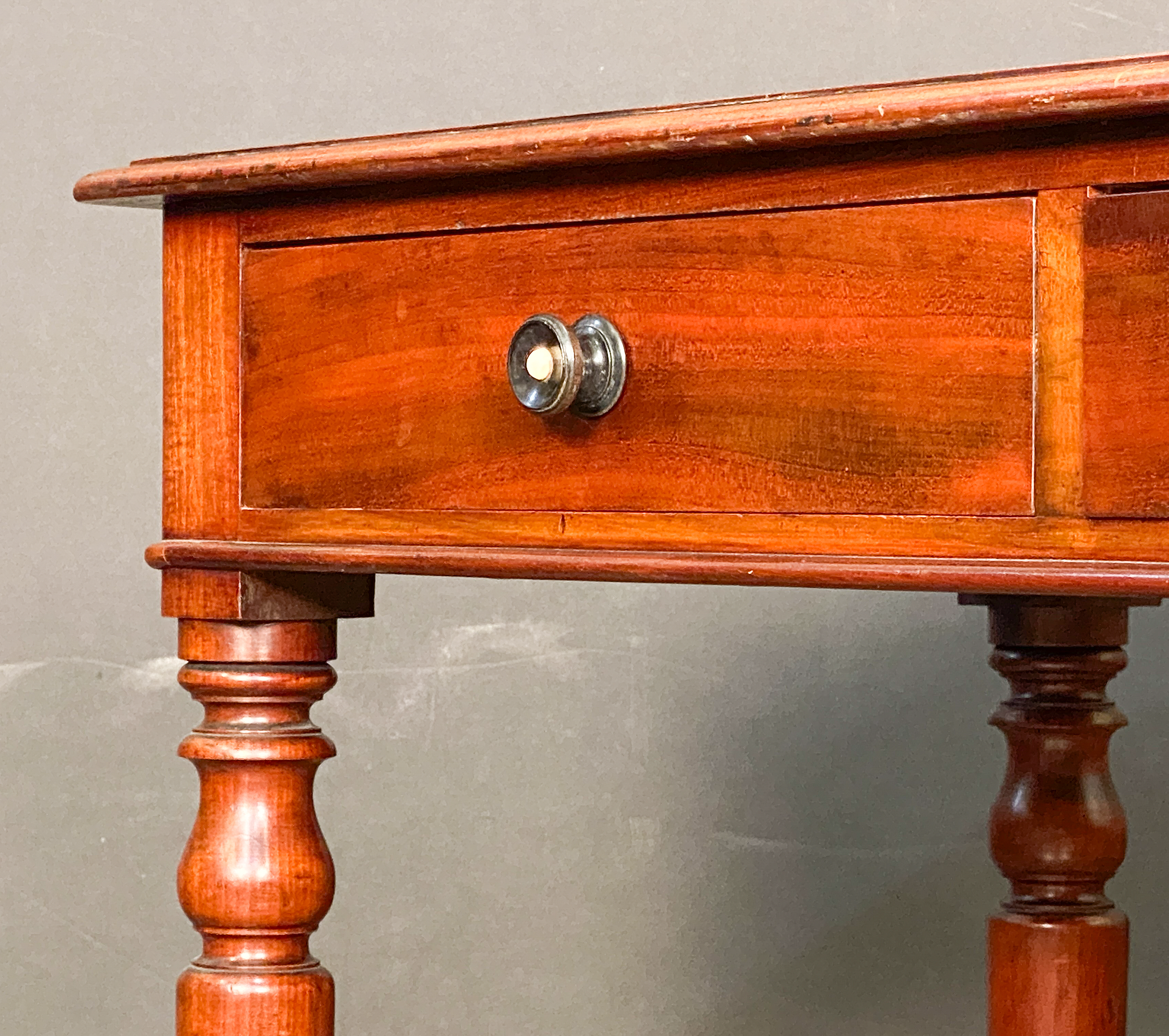 w0109_english_writing_table_44_919848637