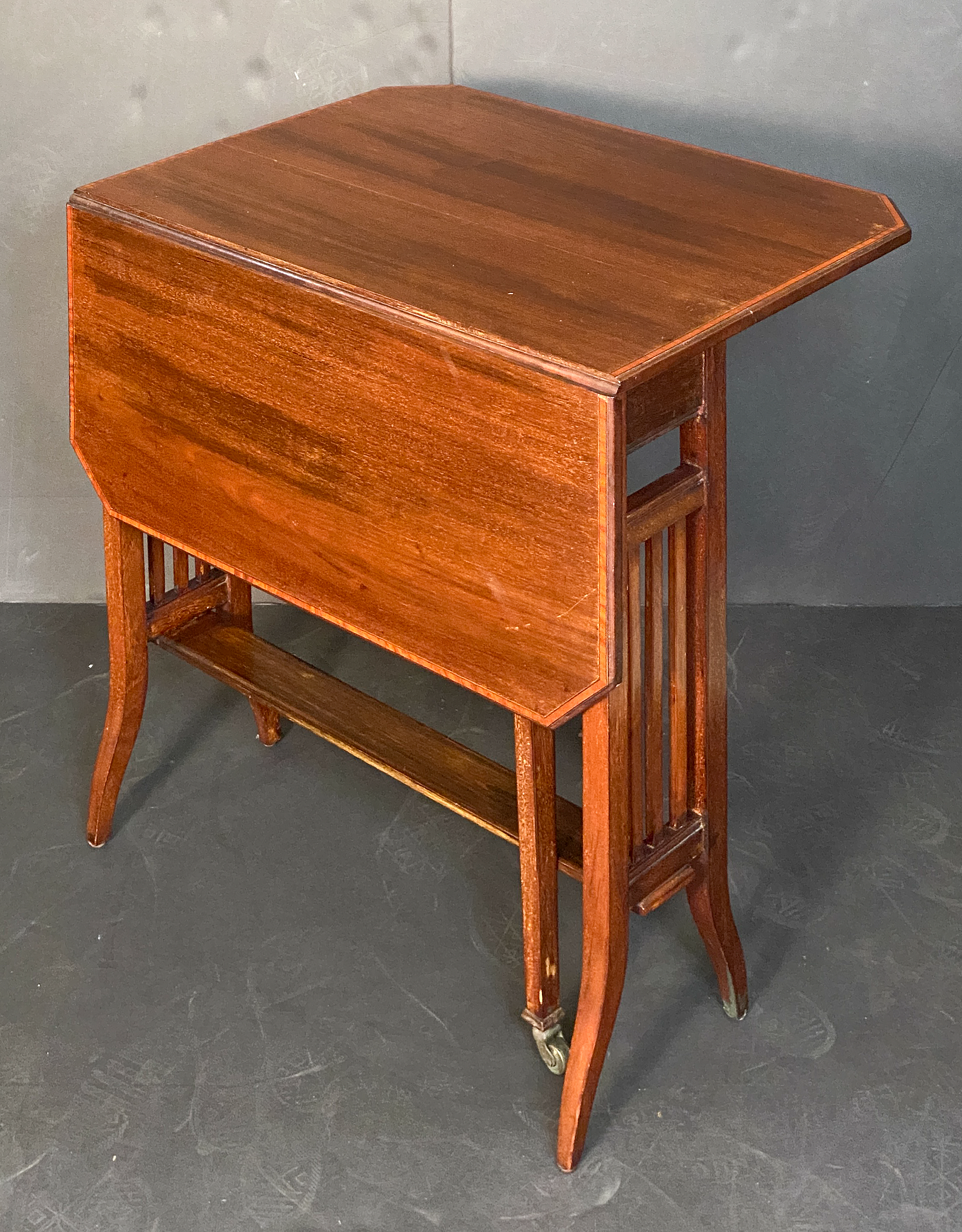 w0370_drop_leaf_table_27