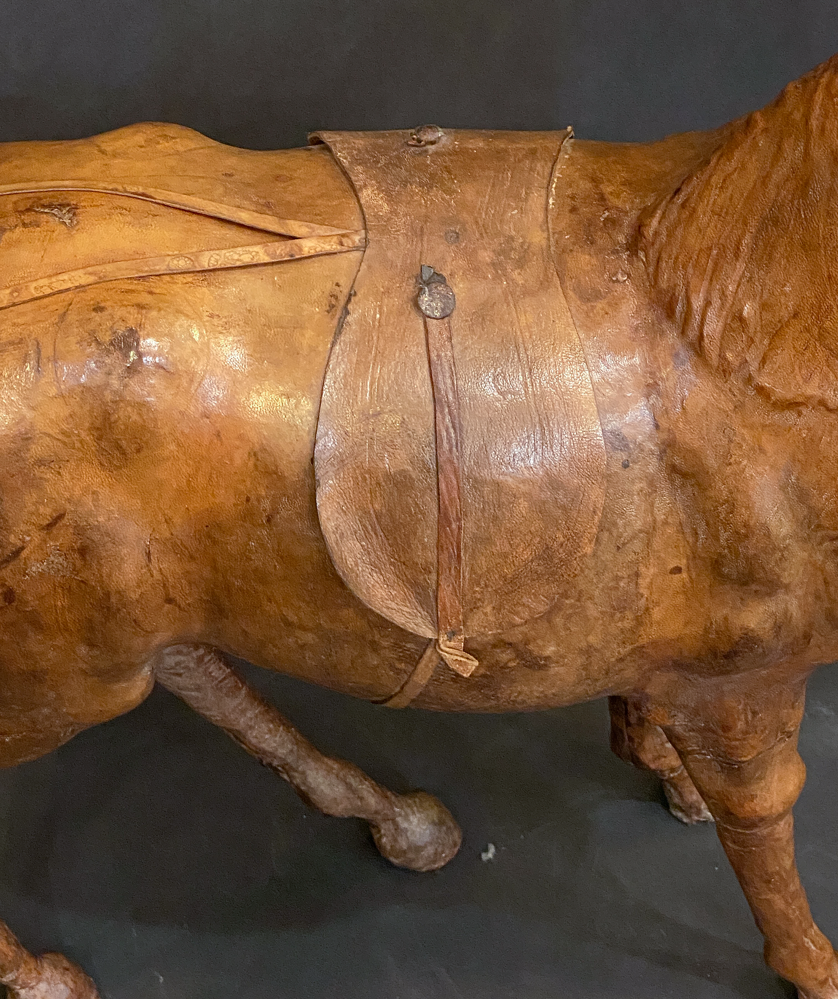 x0117_french_leather_covered_horse_model_31
