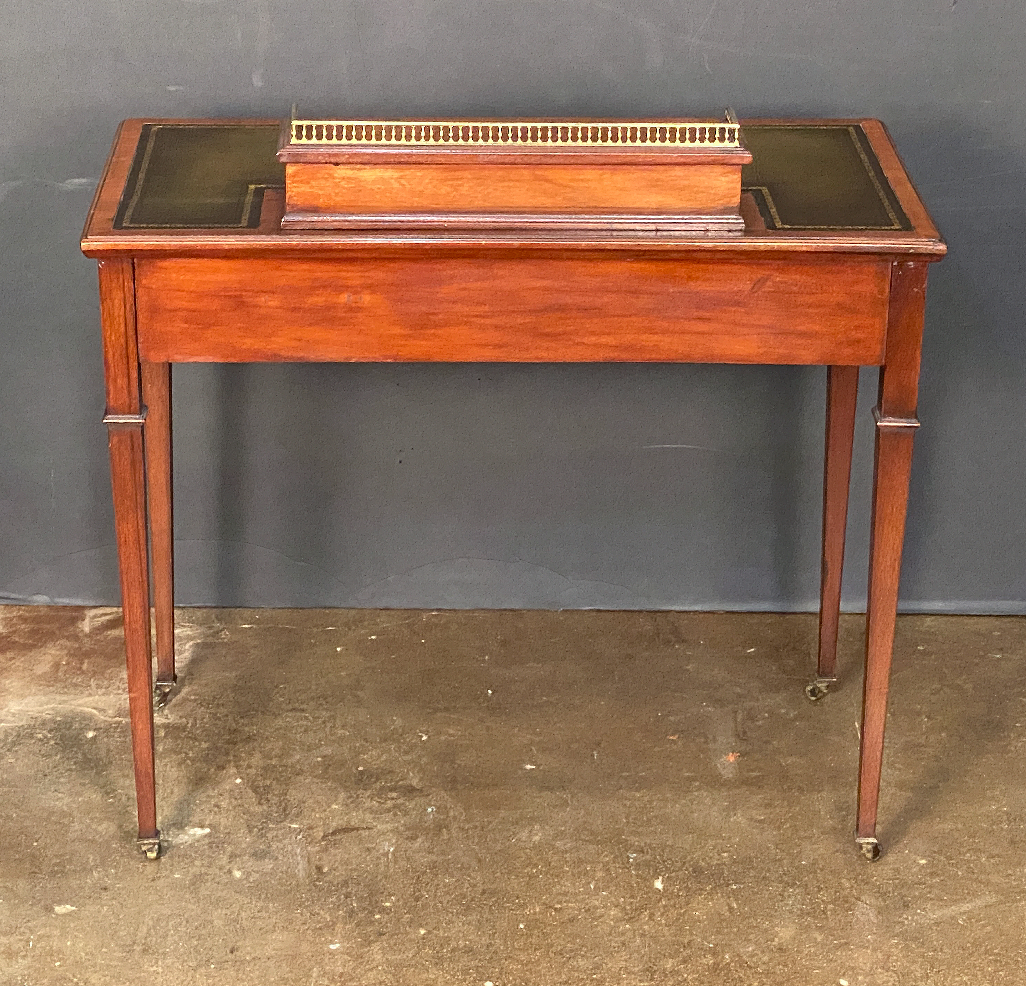 x1184_leather_top_mahogany_desk_52